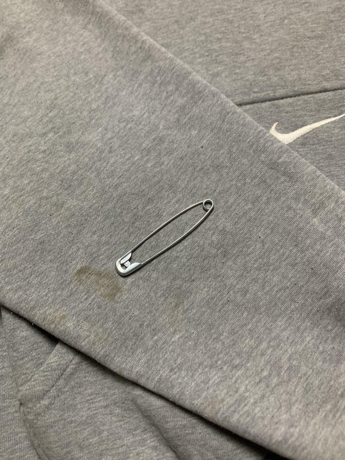 Nike Vintage 90’s Distressed Nike Center Logo Boxy Cut Tag Team Size US M / EU 48-50 / 2 - 12 Thumbnail