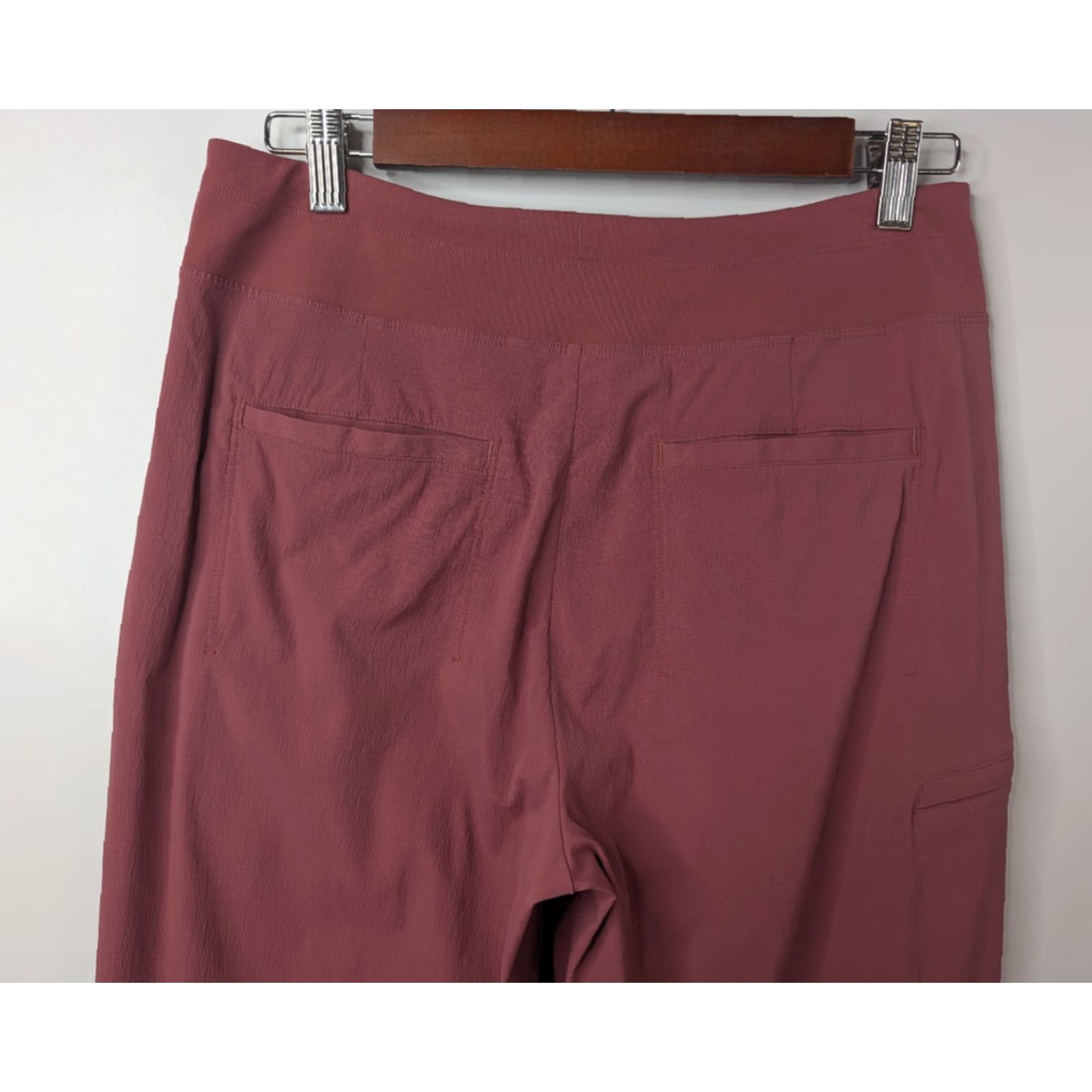 Athleta Athleta Jogger Women Pink Berry Rose Zipper Pockets Trekkie Size 6 Athletic Activewear 533655-05 Size 28" / US 6 / IT 42 - 5 Thumbnail