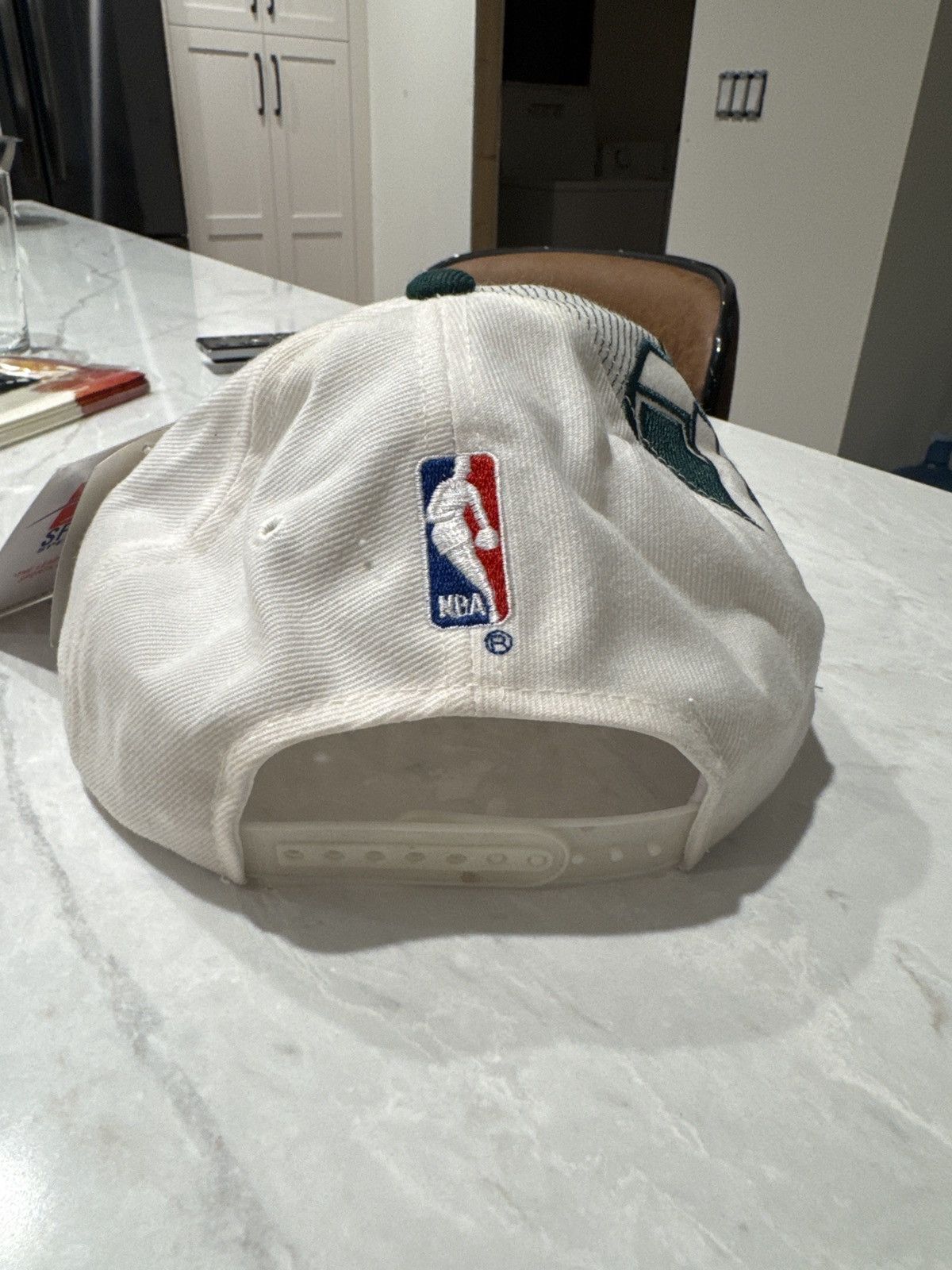 Sports Specialties Seattle Sonics Vintage NBA Cap Size ONE SIZE - 5 Thumbnail