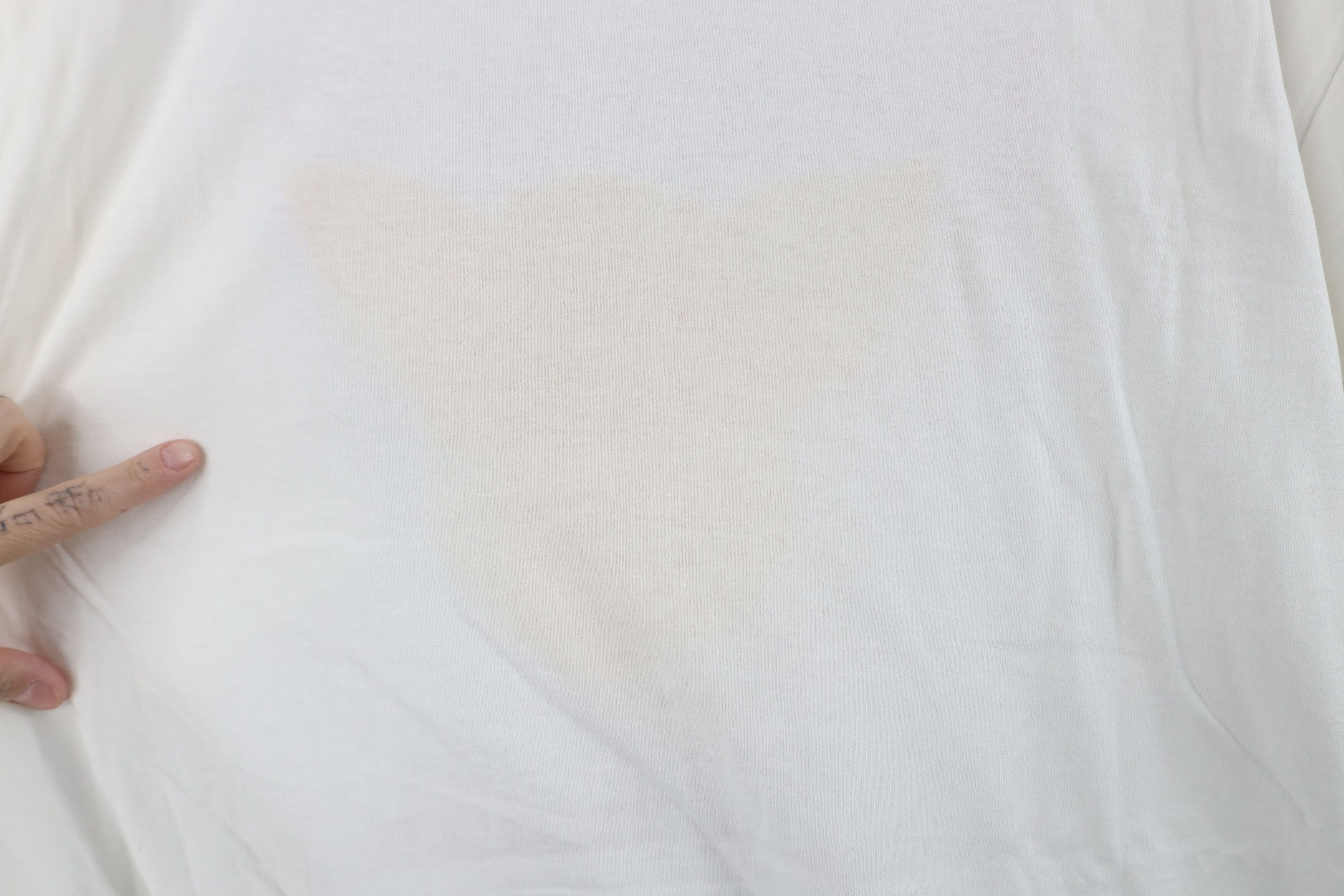 Vintage Vintage 90s Streetwear Love Me Tender Pig T-Shirt USA Size US XL / EU 56 / 4 - 12 Thumbnail