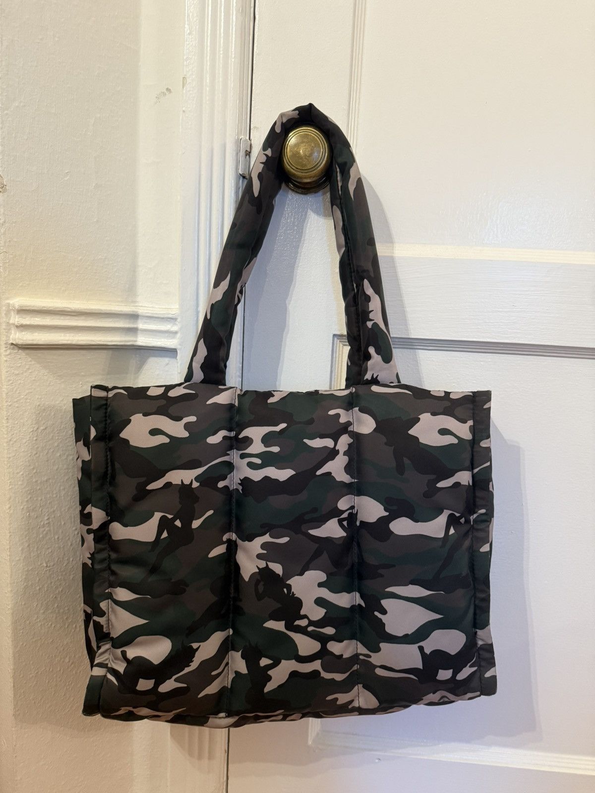 Heaven by Marc Jacobs Heaven by Marc Jacobs camo tote bag Size ONE SIZE - 2 Thumbnail