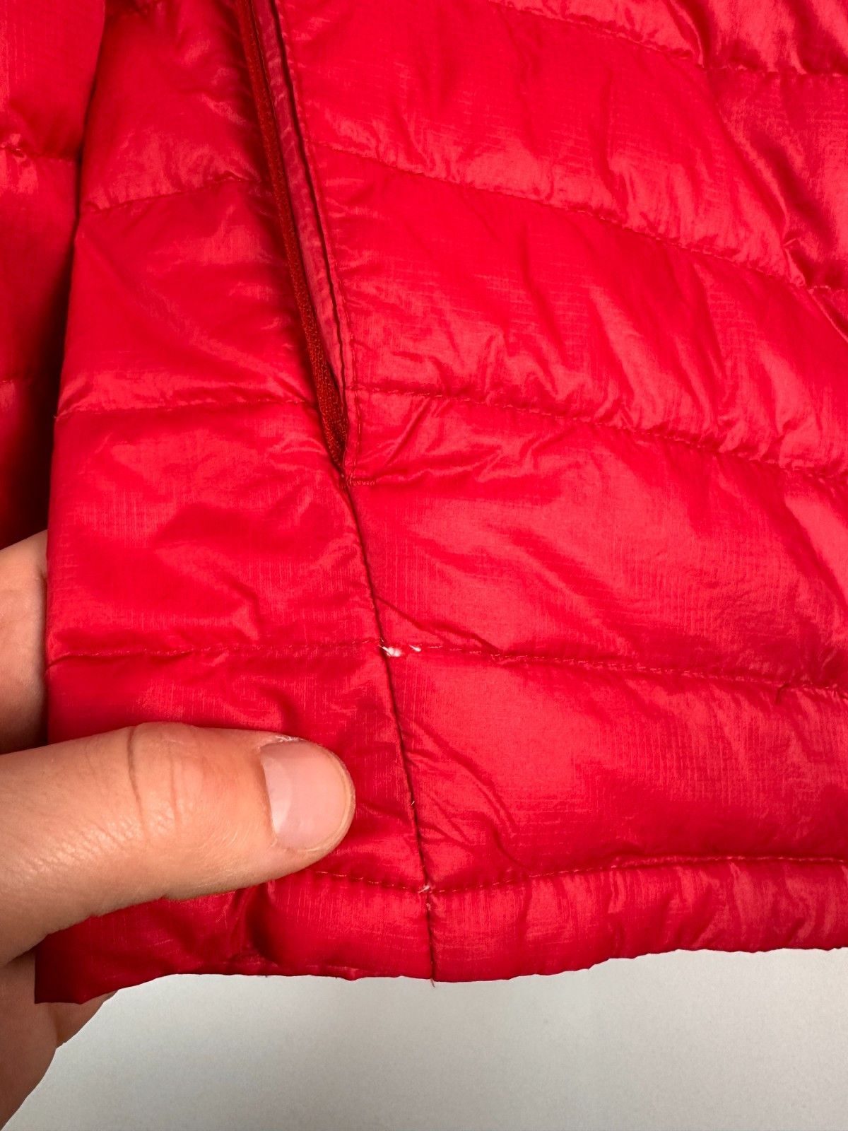 Oakley Oakley LightWeight Down Jacket Men's Puffer Size S Red Size US S / EU 44-46 / 1 - 4 Thumbnail