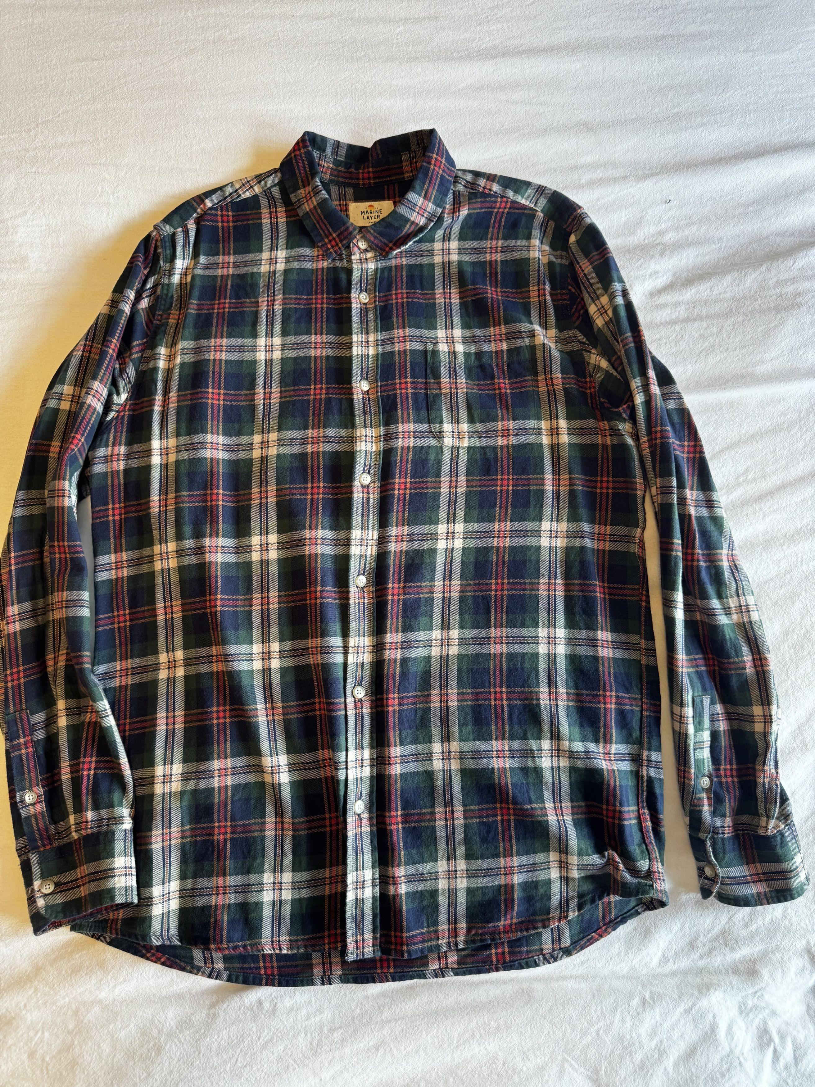 Marine Layer Marine Layer Flannel Button-UpBrushed Plaid Green Navy Red Size US L / EU 52-54 / 3 - 1 Thumbnail