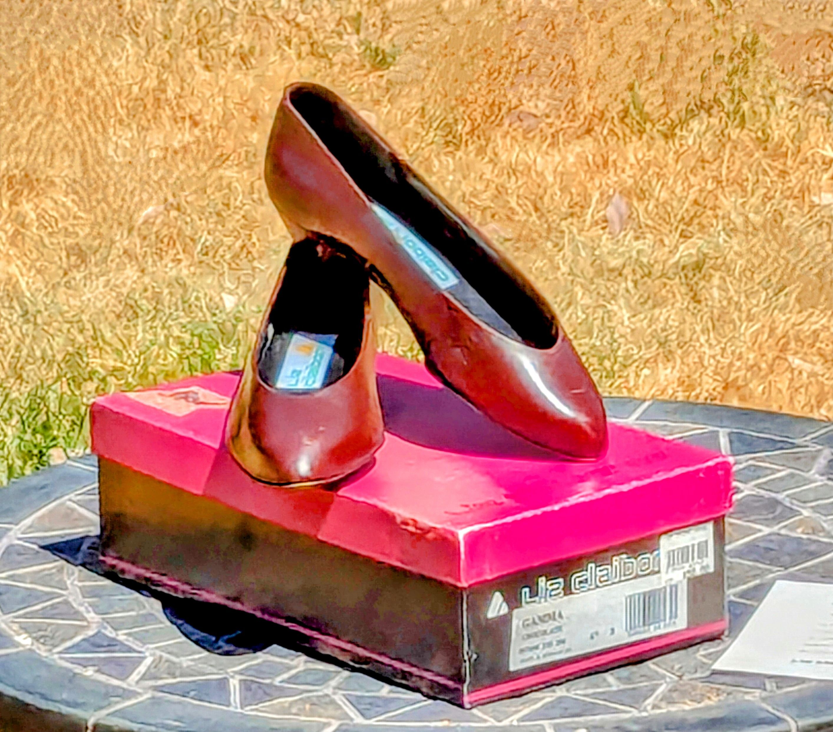 Liz Claiborne VTG Liz Claiborne Gamma Chocolate Spain Heel Pump Shoes Size US 6.5 / IT 36.5 - 1 Thumbnail