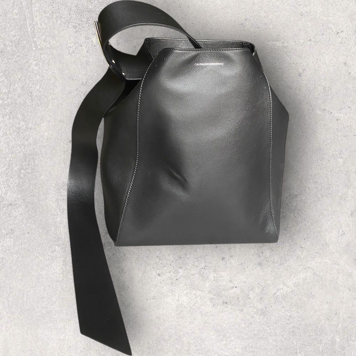 Calvin Klein 205W39NYC Luxe Calf Leather Stripe Link Bucket Bag Size ONE SIZE - 2 Thumbnail