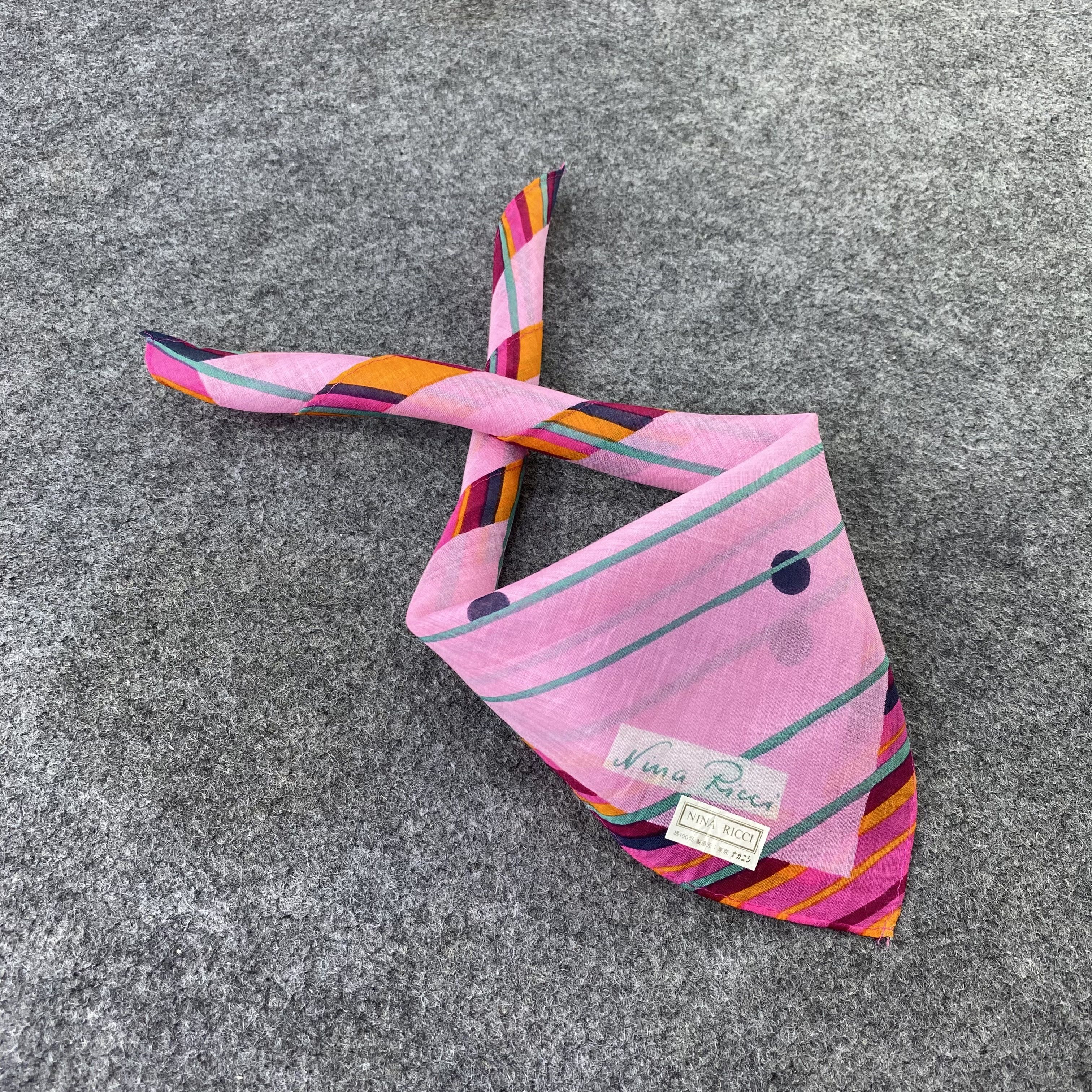Nina Ricci Nina Ricci Handkerchief / Bandana / Neckerchief-B1364 Size ONE SIZE - 1 Thumbnail