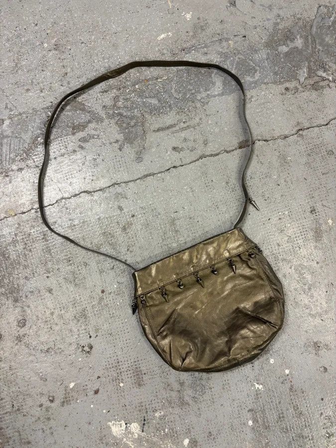 Prada Prada Gold Leather Studded Shoulder Bag Size ONE SIZE - 3 Thumbnail