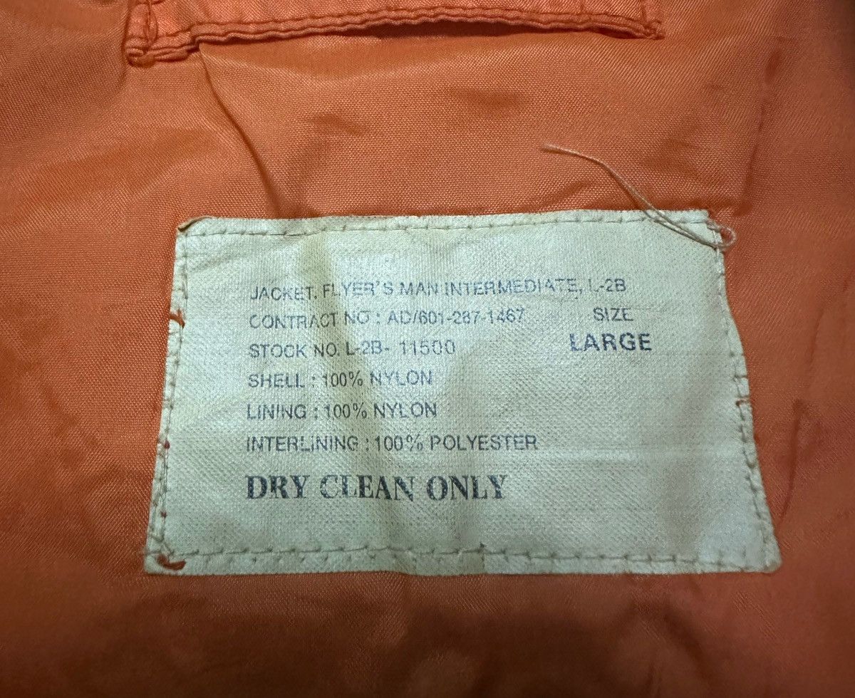 Vintage Vintage militiry bomber jacket Size US L / EU 52-54 / 3 - 8 Thumbnail