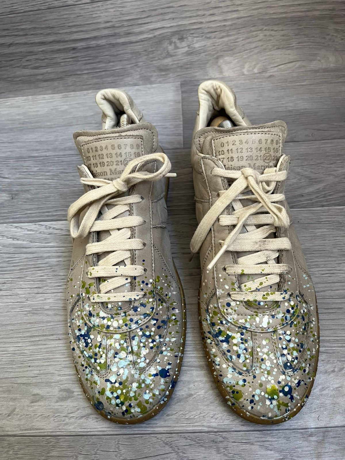 Maison Margiela Maison margiela gats paint splatter low top sneakers sz 41 Size US 8 / EU 41 - 3 Thumbnail