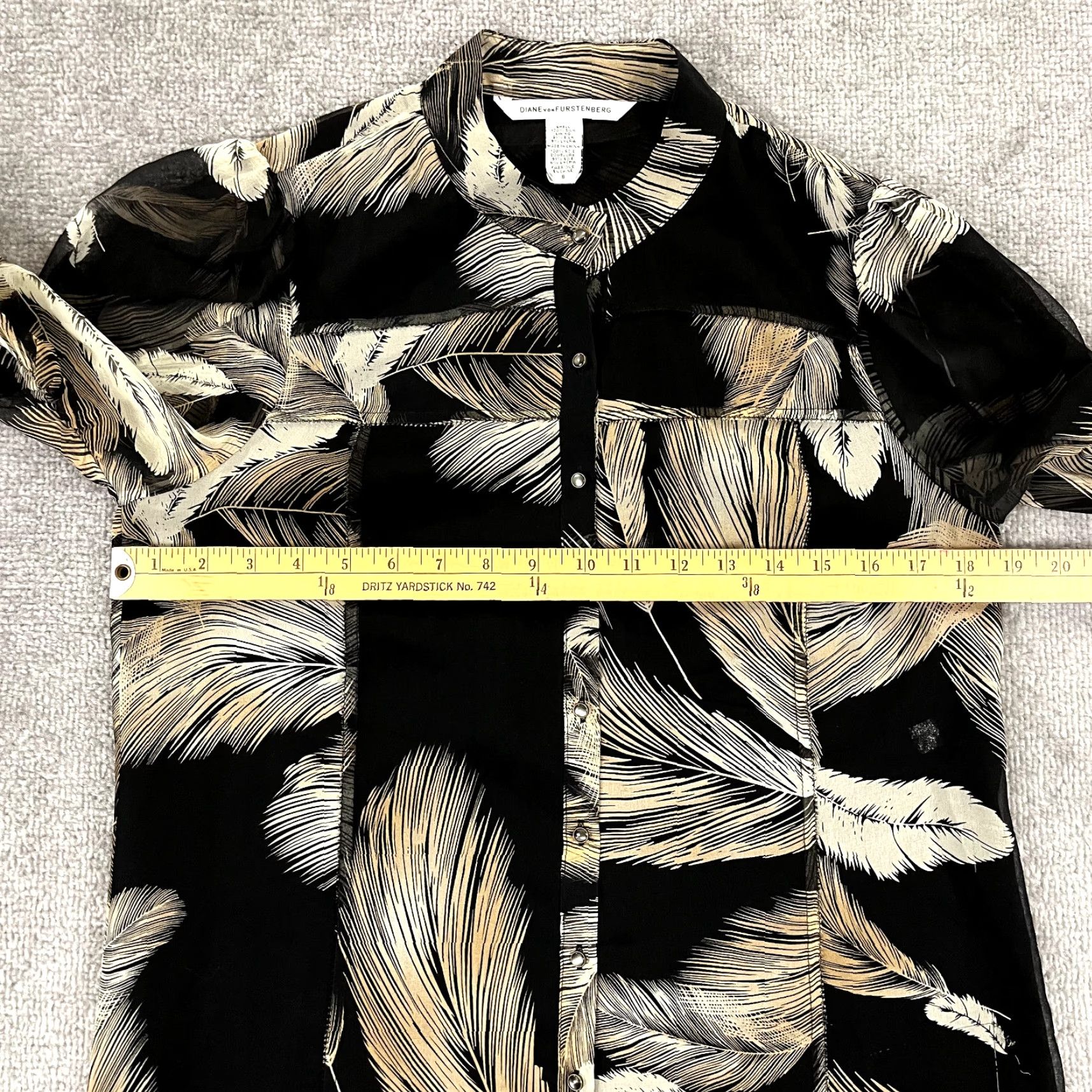 Diane von Furstenberg DIANE VON FURSTENBERG Top Womens Size 8 Black Brown Floral Silk Sheer Button Up Size M / US 6-8 / IT 42-44 - 5 Thumbnail