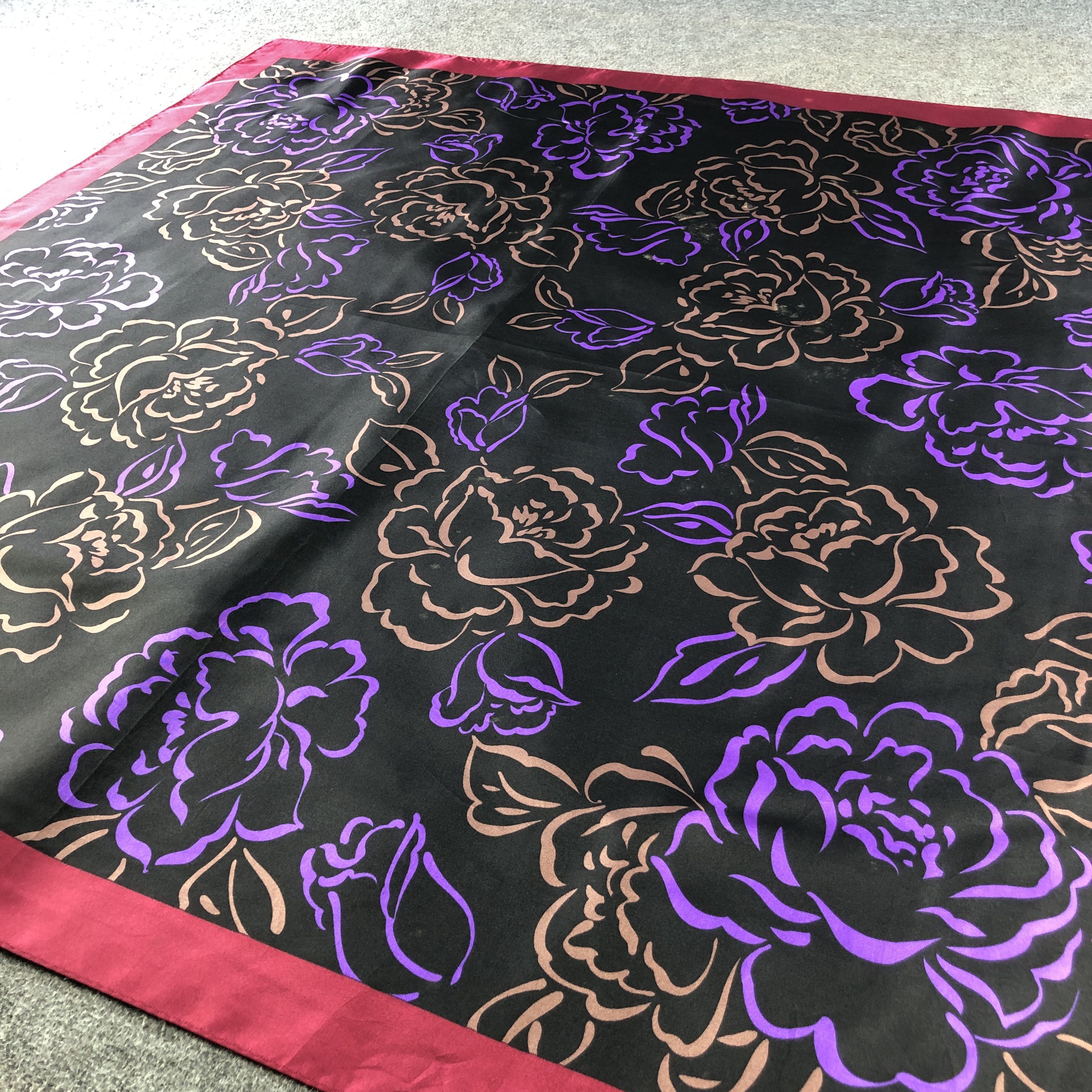 Vintage Vintage Luxury Floral Silk Scarf M1309 Size ONE SIZE - 3 Thumbnail