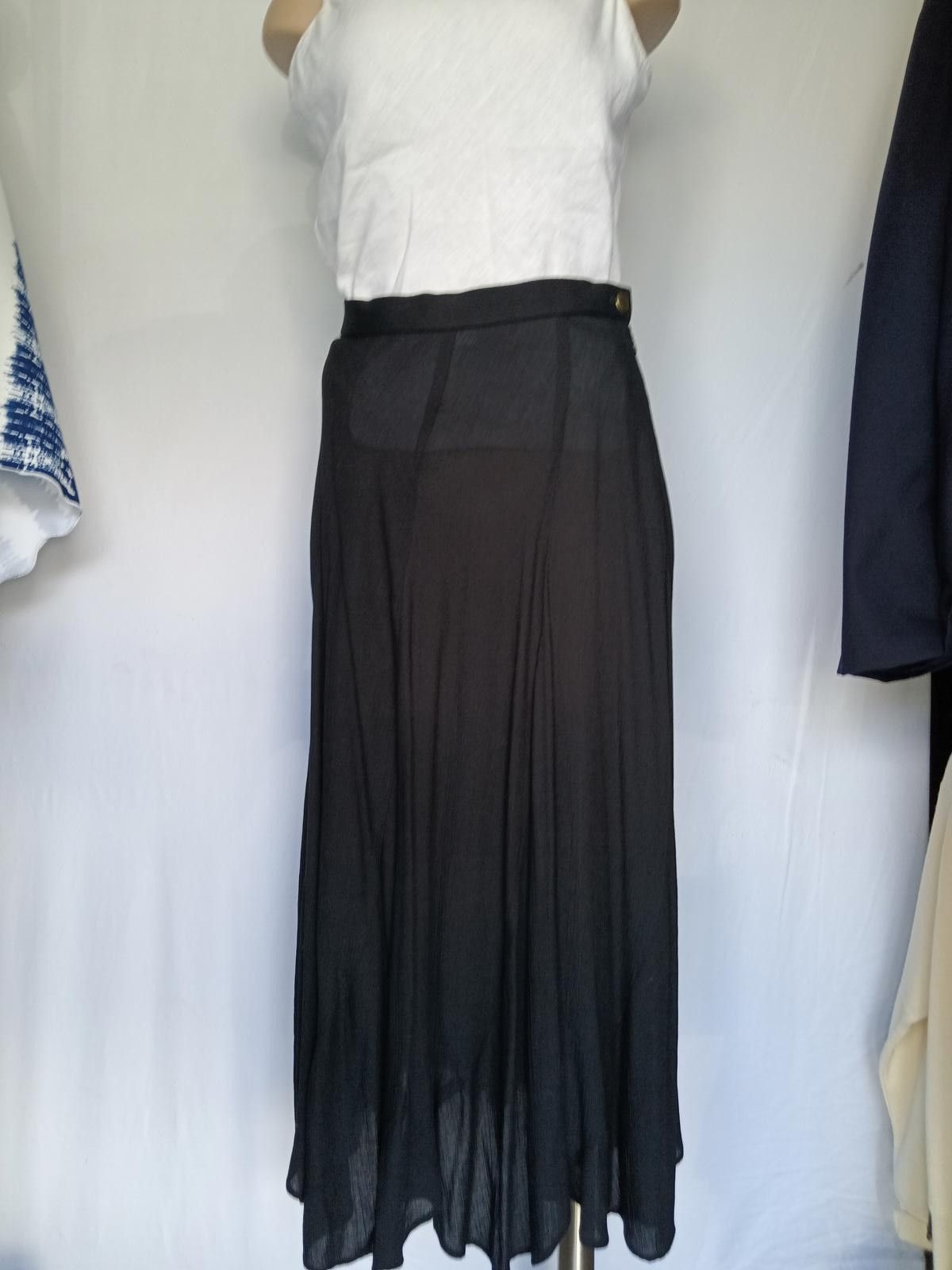 Designer Elegant Black Maxi Skirt - Size 10 Size 32" / US 10 / IT 46 - 1 Thumbnail