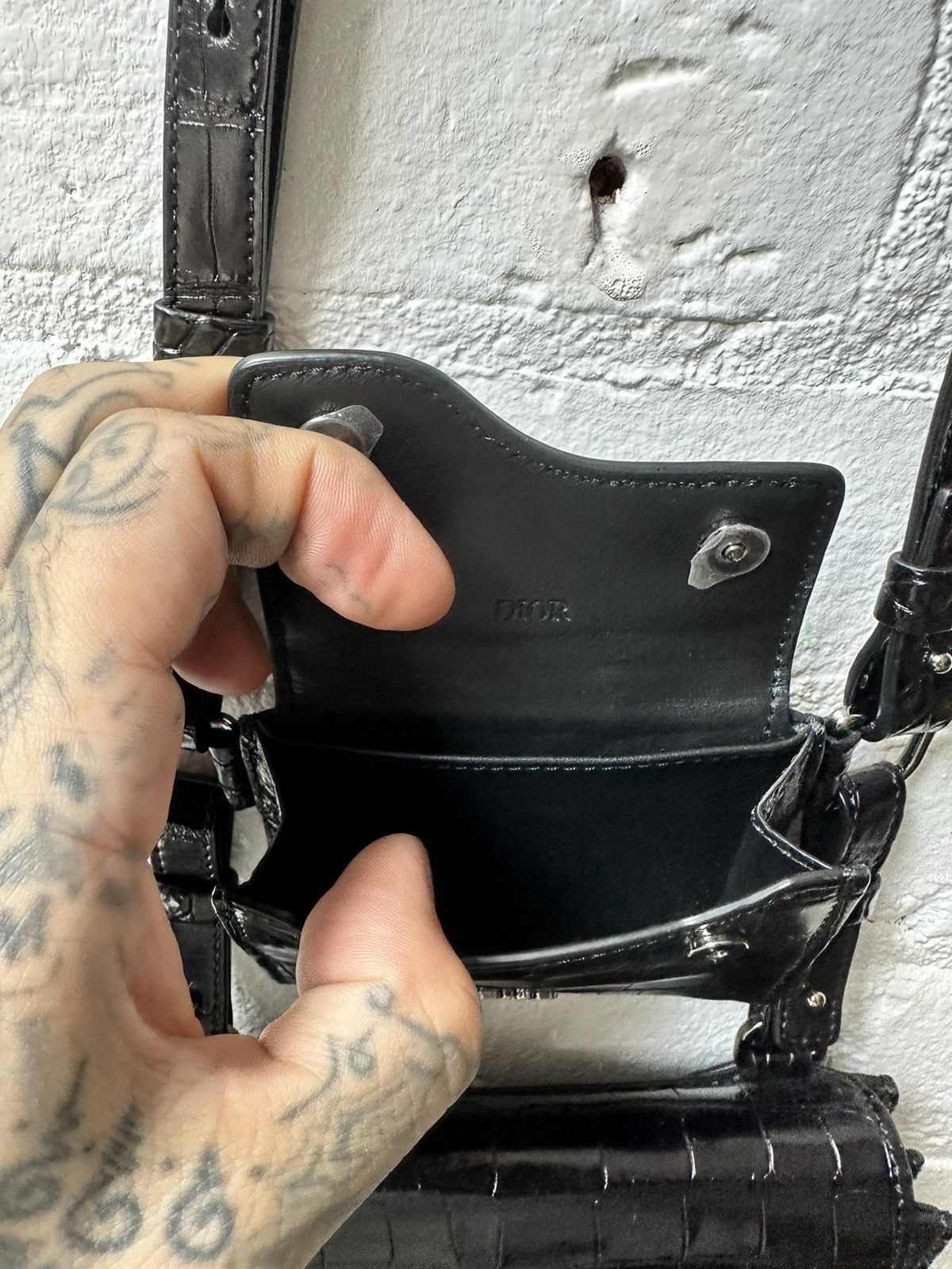 Dior DIOR 1 of 1 Black CROCODILE CROSSBODY Bag 4gseller Size ONE SIZE - 9 Thumbnail