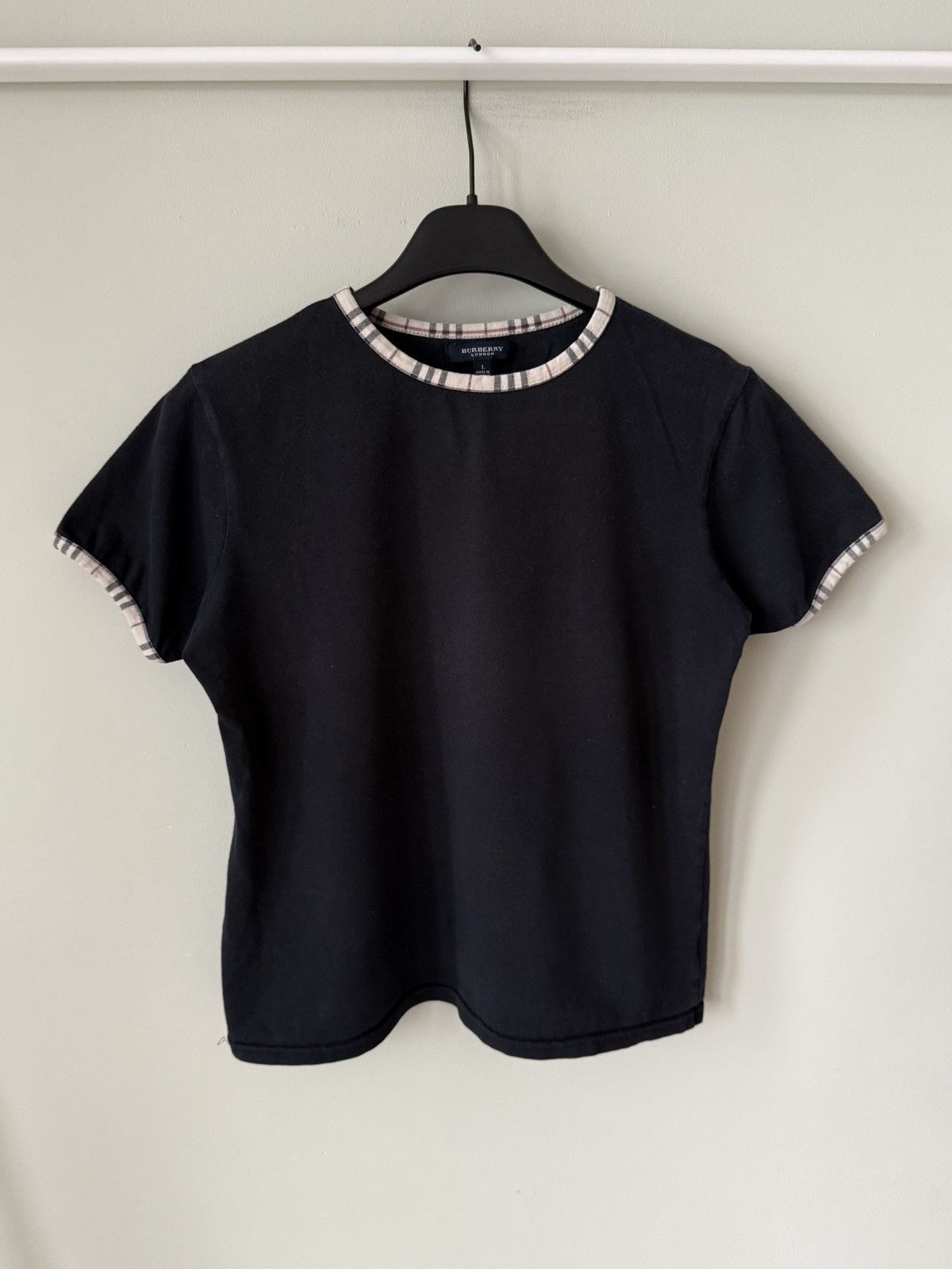 Burberry Burberry vintage Nova check crop top t shirt Size L / US 10 / IT 46 - 1 Thumbnail