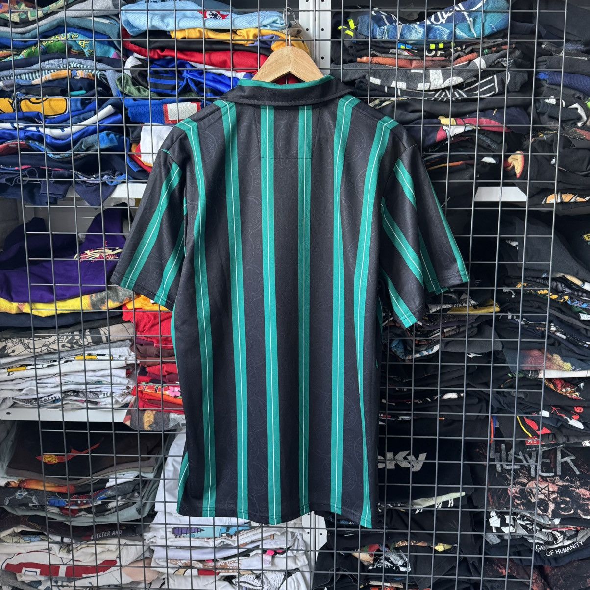 Vintage Celtic 1993-94 Official Soccer Replica Jersey Size US L / EU 52-54 / 3 - 2 Thumbnail