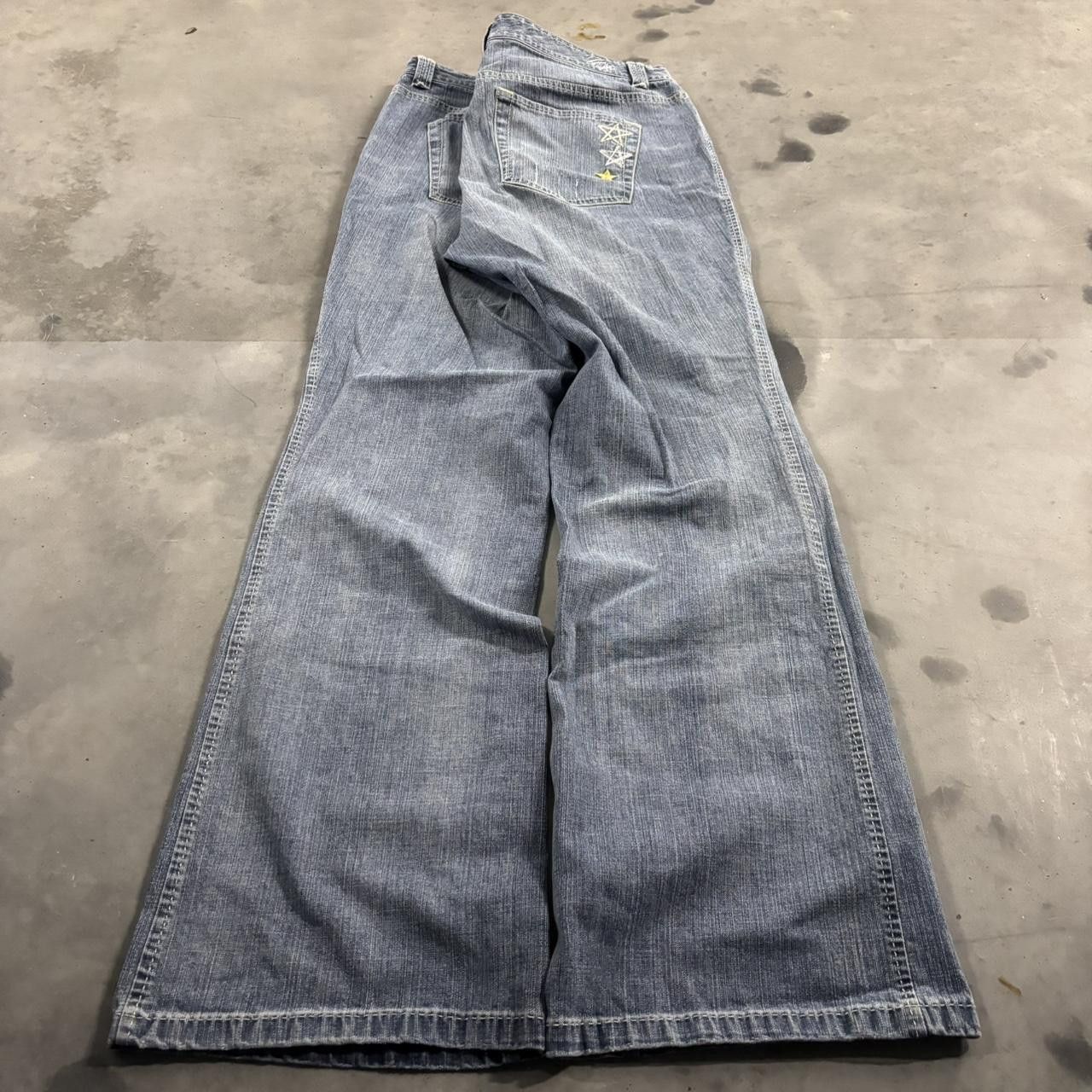 Tommy Hilfiger Crazy Vintage Y2K/2000s Light Wash Tommy Hilfiger Bootcut Denim Jeans! 34x32 Size US 34 / EU 50 - 4 Thumbnail