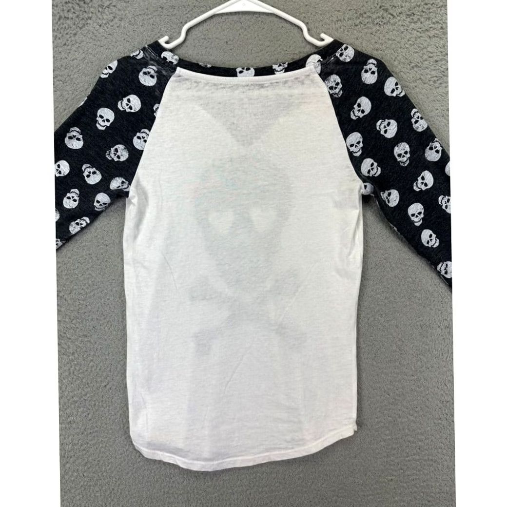 Vintage Grayson Threads Shirt Women XS White Hello Gorgeous Skull V-Neck Tee Long Sleeve Size XS / US 0-2 / IT 36-38 - 2 Thumbnail