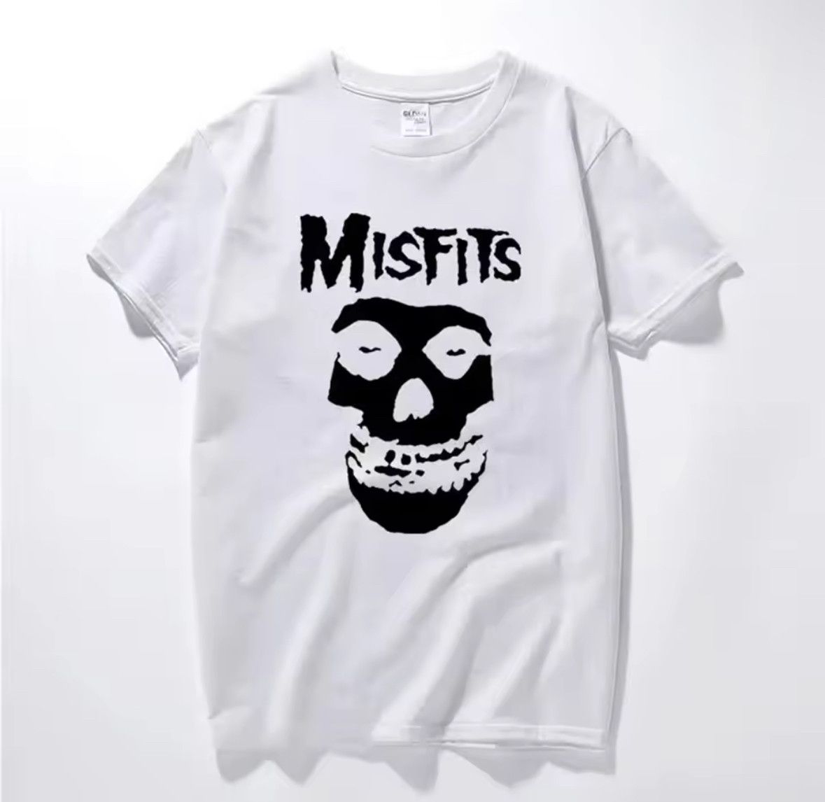 Japanese Brand Anime Y2K Punk Skull Misfits Short Sleeve T-Shirt Size US XXL / EU 58 / 5 - 1 Thumbnail