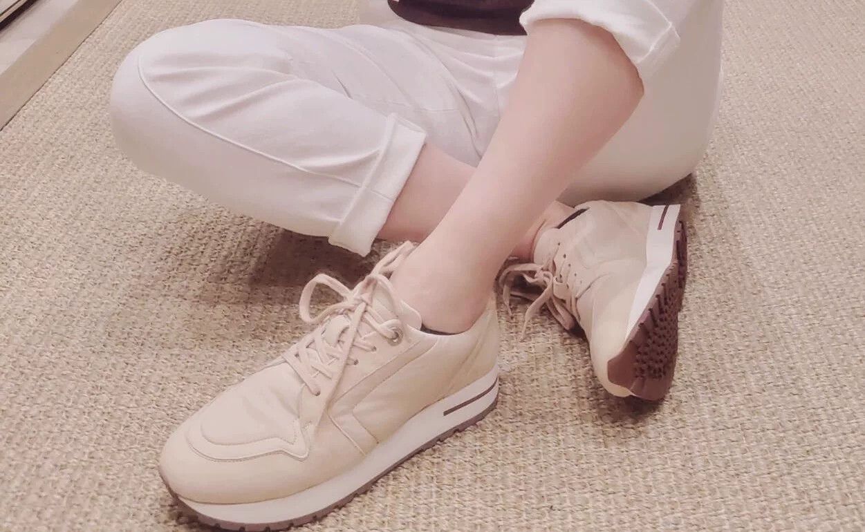 Loro Piana Loro Piana Women's Casual Sneakers Size US 5 / IT 35 - 1 Thumbnail