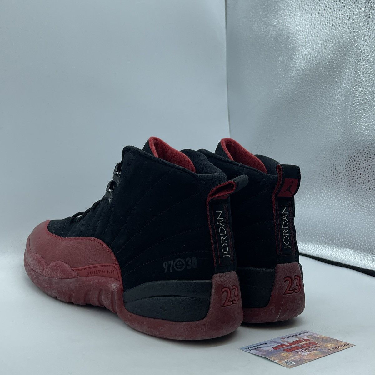 Jordan Brand Air Jordan 12 flu game Size US 10.5 / EU 43-44 - 3 Thumbnail