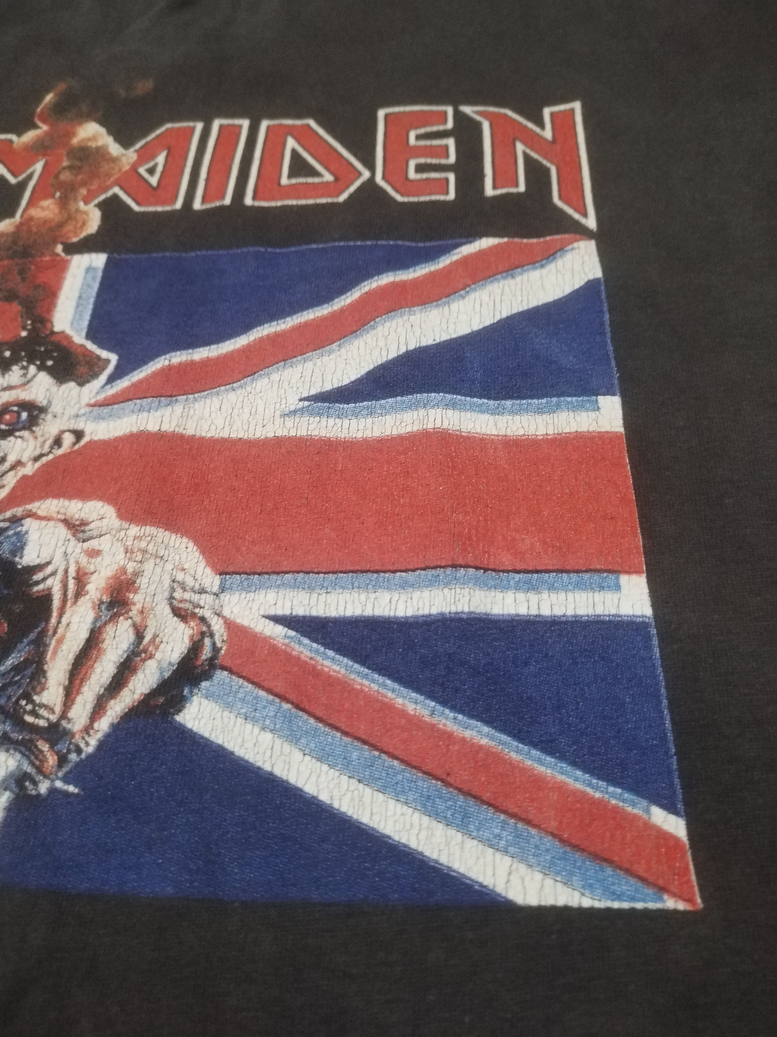 Iron Maiden vintage iron maiden dont walk over print Size US XL / EU 56 / 4 - 9 Thumbnail