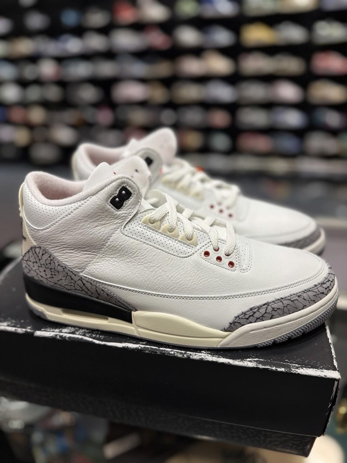 Jordan Brand Nike Air Jordan 3 Retro White Cement Reimagined 2023 (11) Size US 11 / EU 44 - 3 Thumbnail
