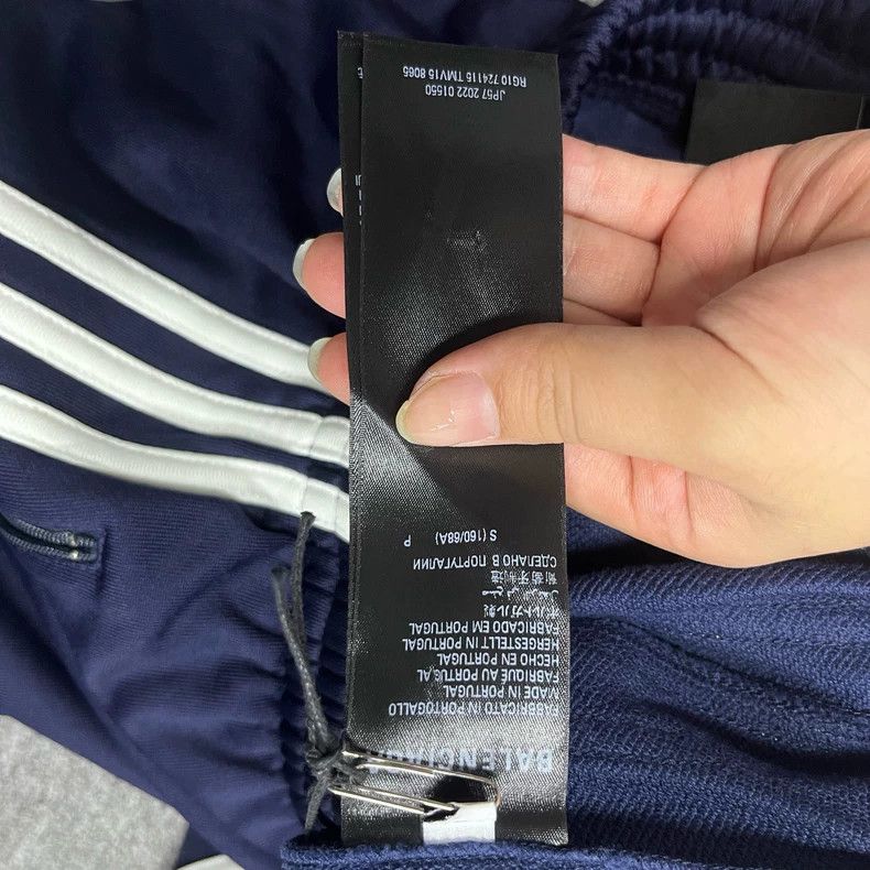 Balenciaga Balenciaga size S adidas navy blue side stripe elastic wai Size US 27 - 4 Thumbnail
