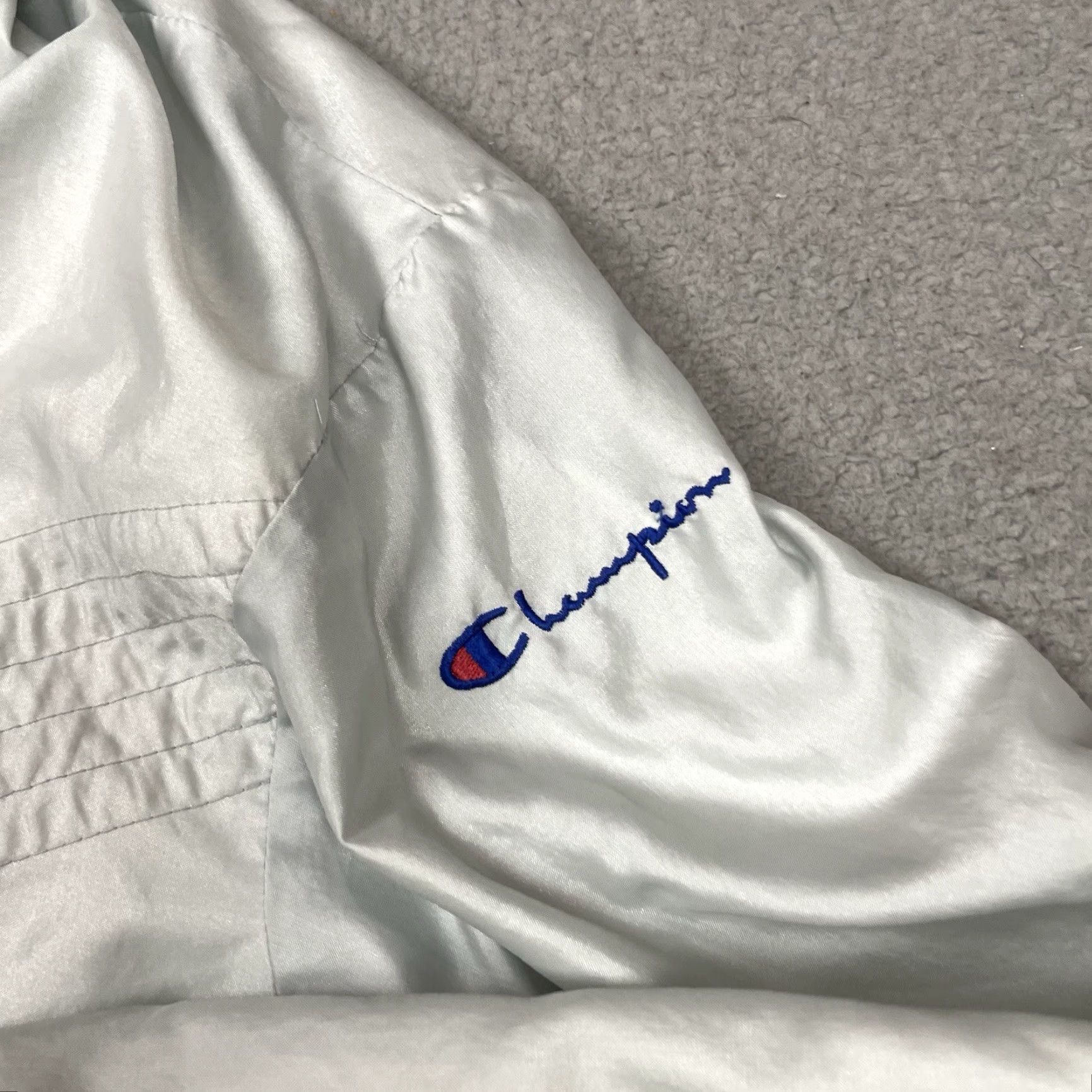 Champion VINTAGE Champion Jacket Mens M Silver Embroidered Windbreaker 80s Rare Size US M / EU 48-50 / 2 - 3 Thumbnail