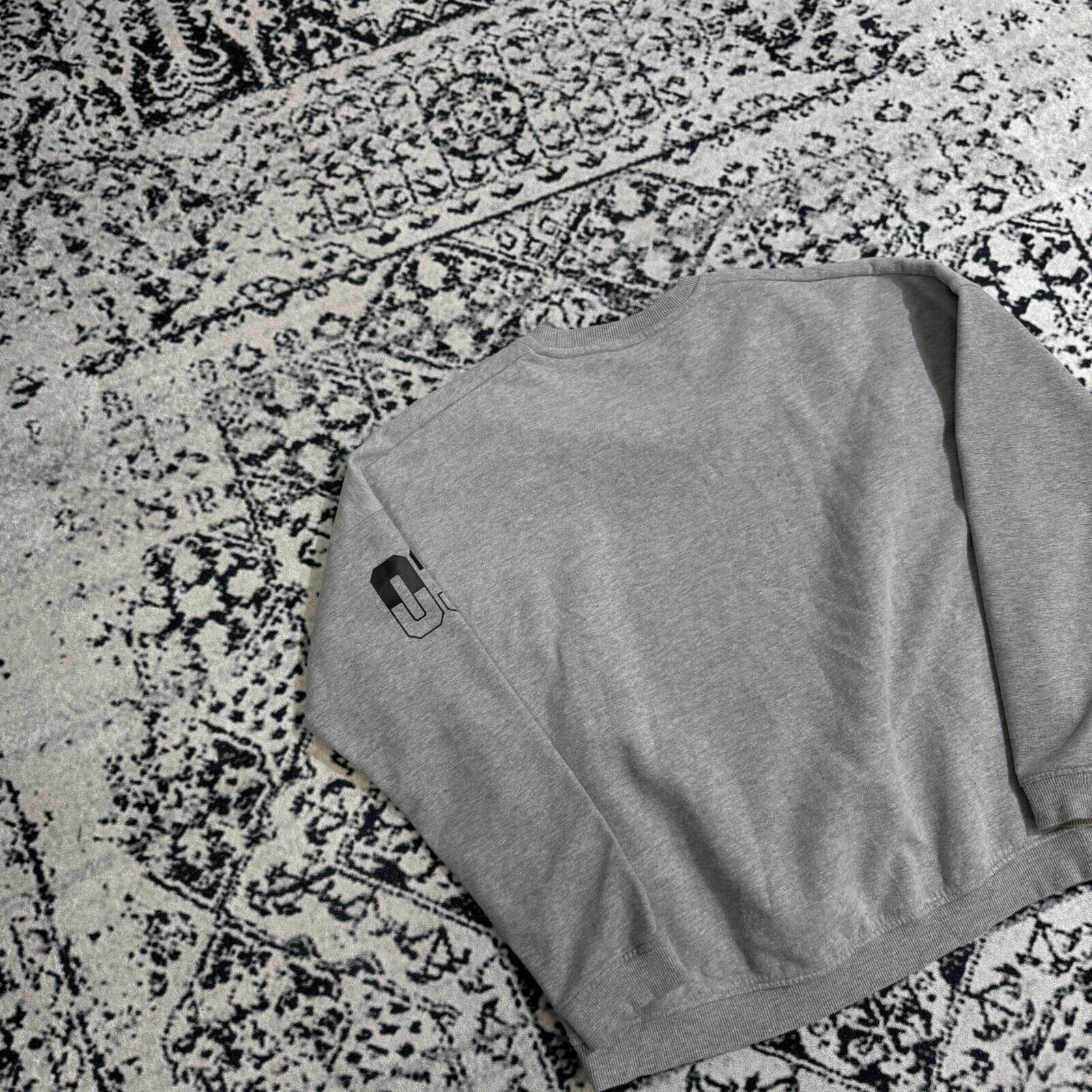 Adidas × Vintage Vintage Adidas Unisex Gray Cotton Crewneck Size S 90s Size US S / EU 44-46 / 1 - 9 Thumbnail