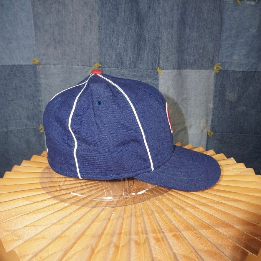 MLB 7 - Vintage Y2K Chicago Cubs fitted 1990s mlb sportswear hat Size ONE SIZE - 5 Thumbnail