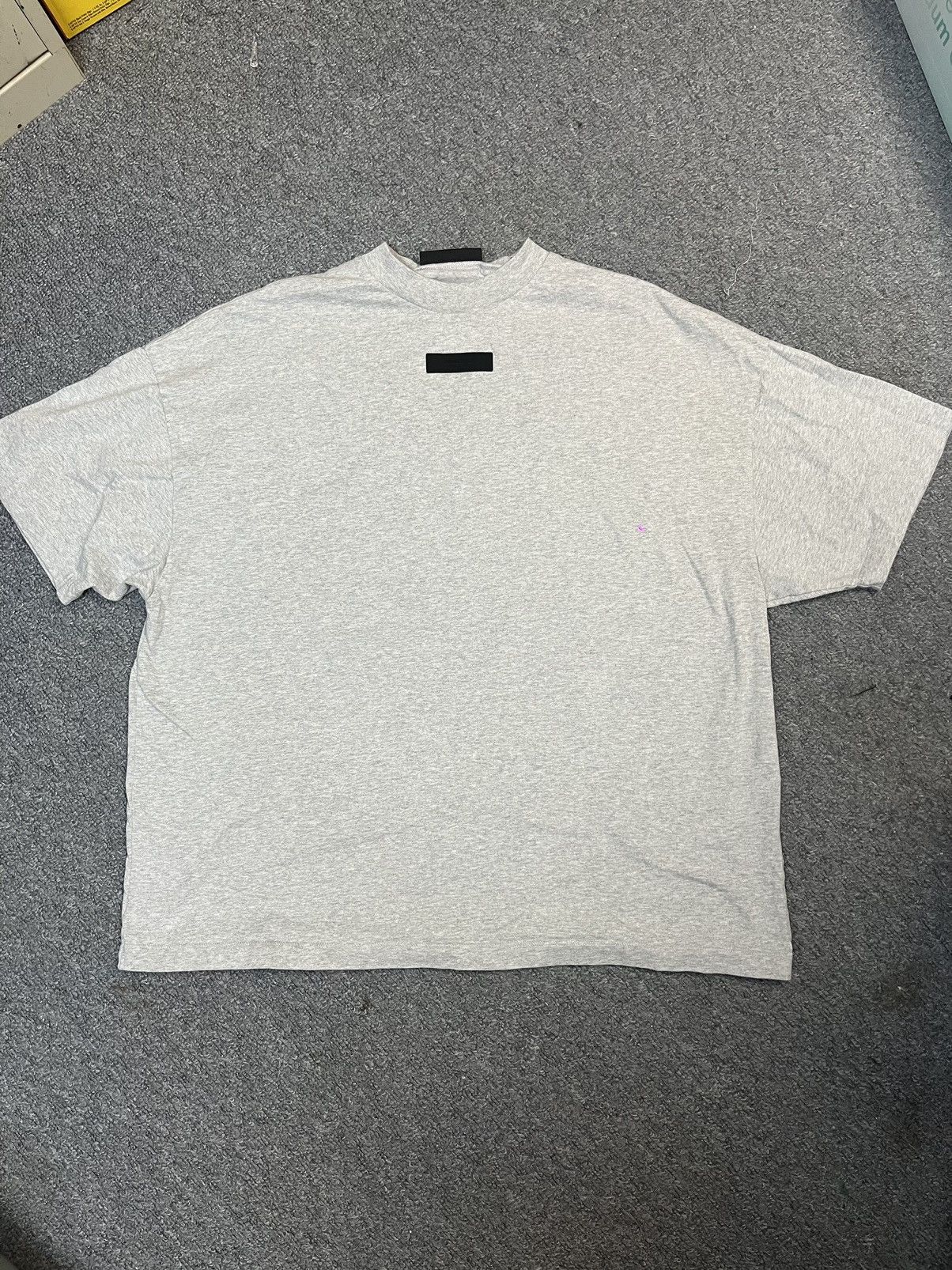 Essentials Fear of God Essentials Short Sleeve-Tee “Heather Grey” Size US L / EU 52-54 / 3 - 1 Thumbnail