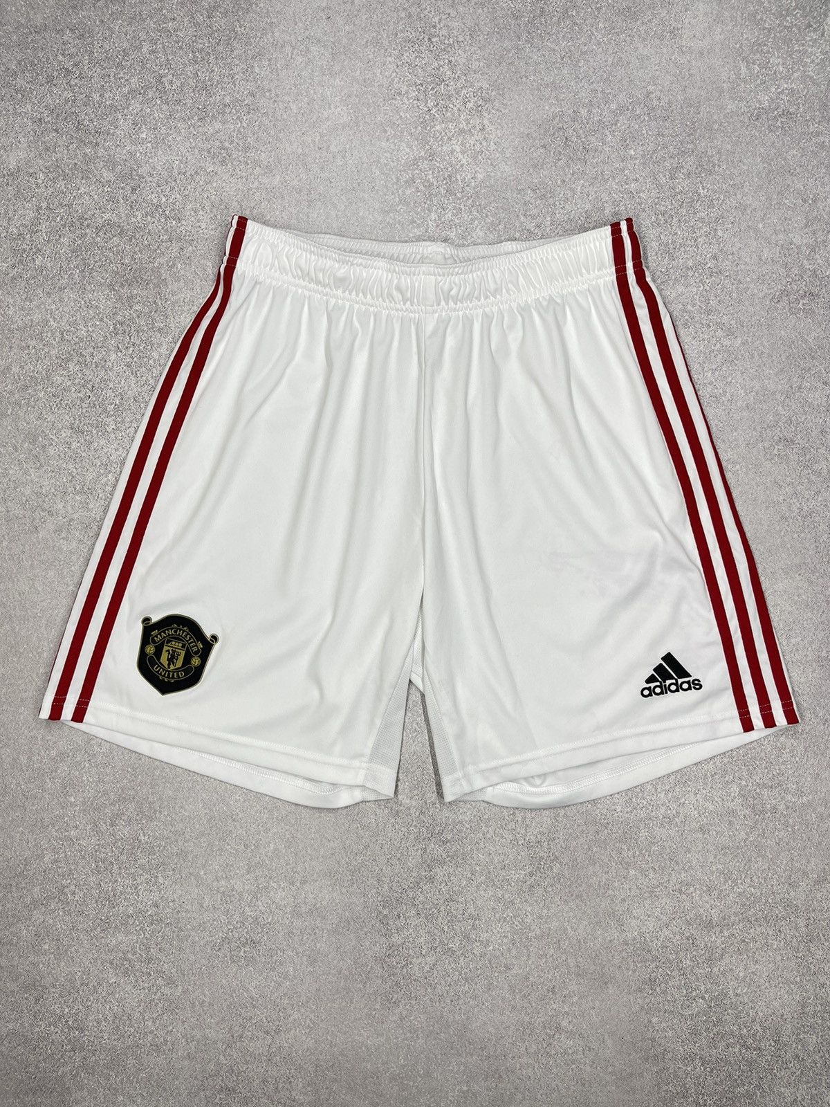 Adidas Mens Adidas Manchester United Football Shorts Jersey Soccer Size US 34 / EU 50 - 2 Thumbnail