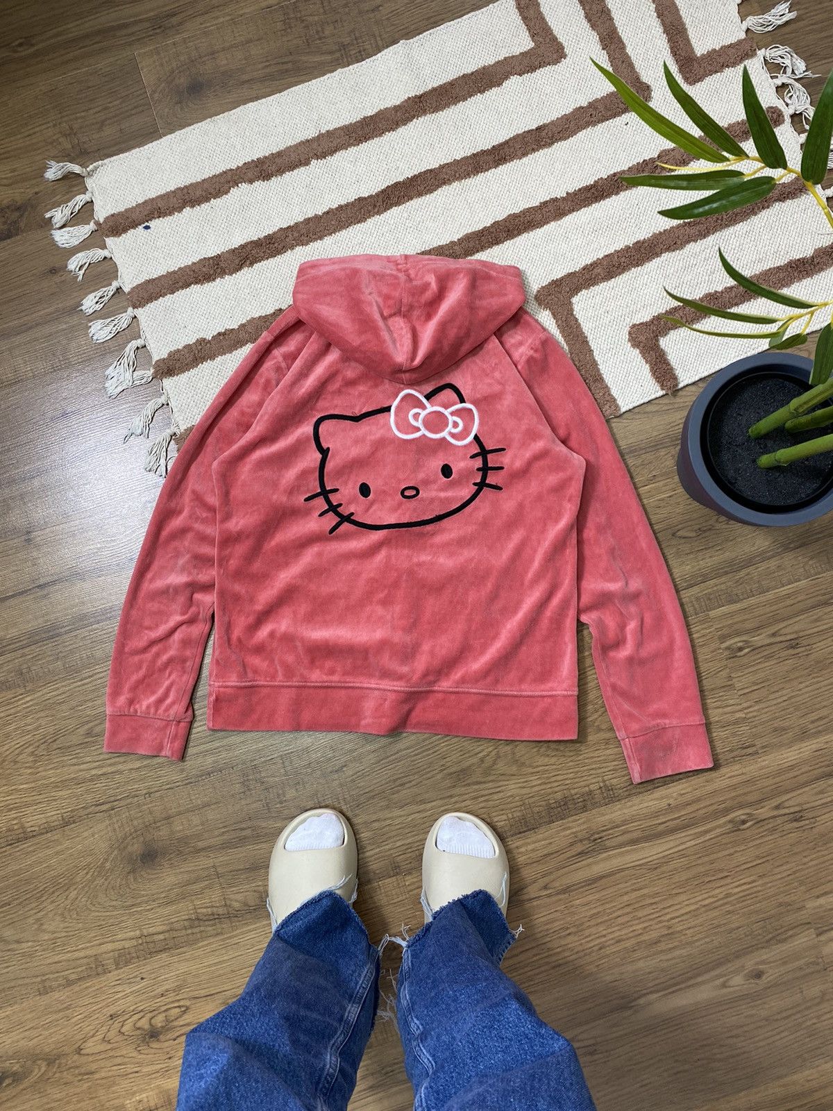 Cartoon Network HELLO KITTY VELOUR 2000s STYLE ZIP HOODIE Size L / US 10 / IT 46 - 1 Thumbnail