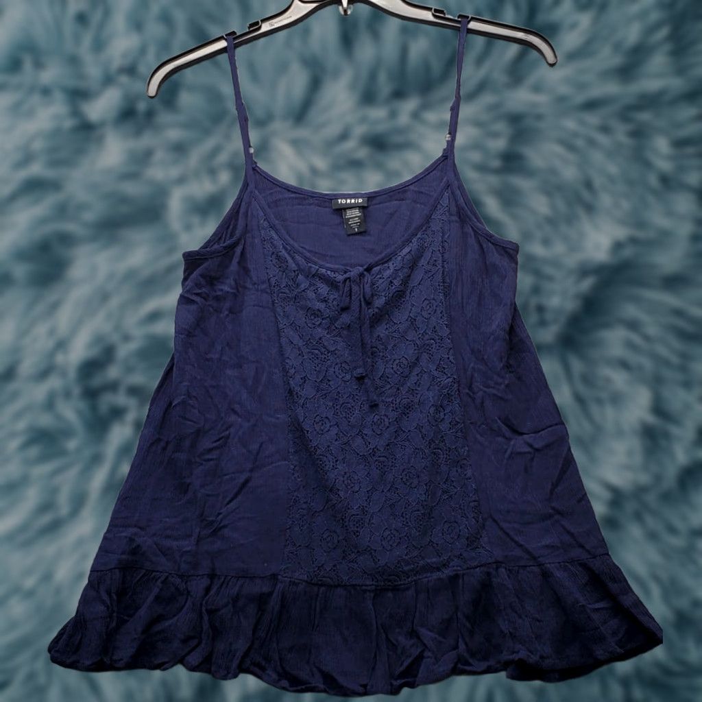 Torrid Torrid Camisole Top Navy Lace Trim Flared Hem Sleeveless Tie Front Size 14 Tank Women shirt Size XL / US 12-14 / IT 48-50 - 1 Thumbnail