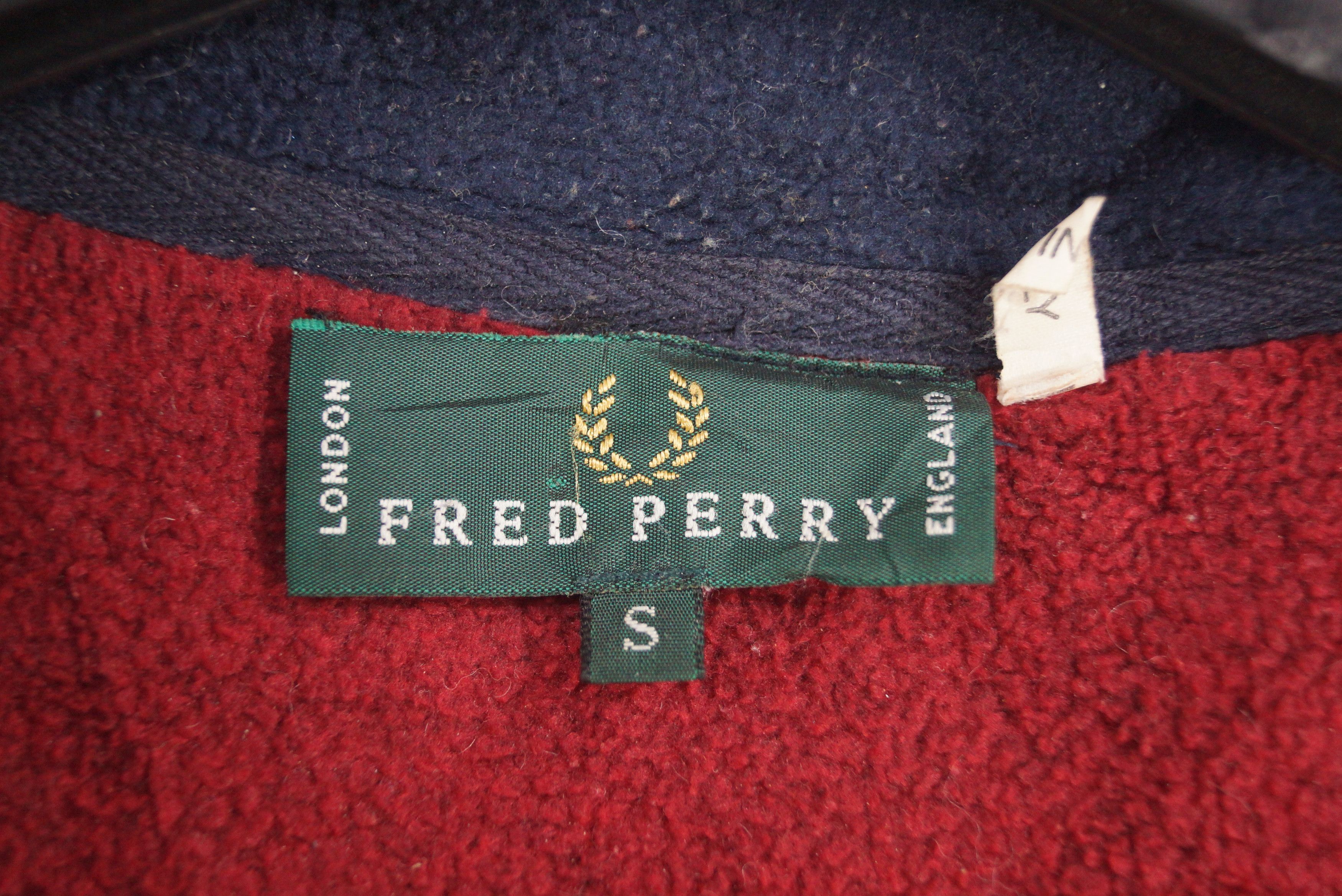Fred Perry × Vintage Vintage Fred Perry Sweater Fleece Plain Nice Design Size US S / EU 44-46 / 1 - 2 Thumbnail