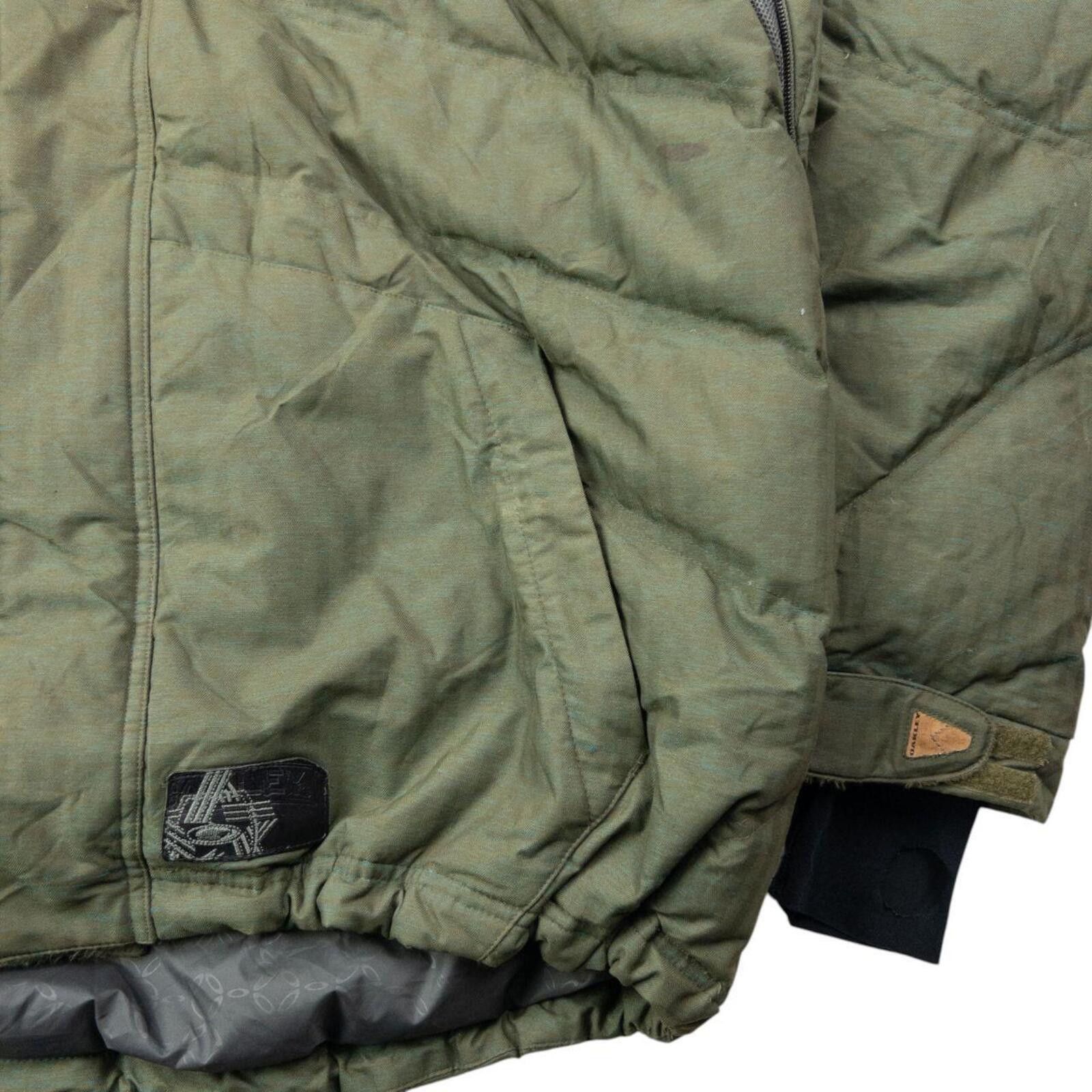 Oakley Vintage 2000s Oakley Fur Hood Puffer Jacket Size L Size US L / EU 52-54 / 3 - 6 Thumbnail
