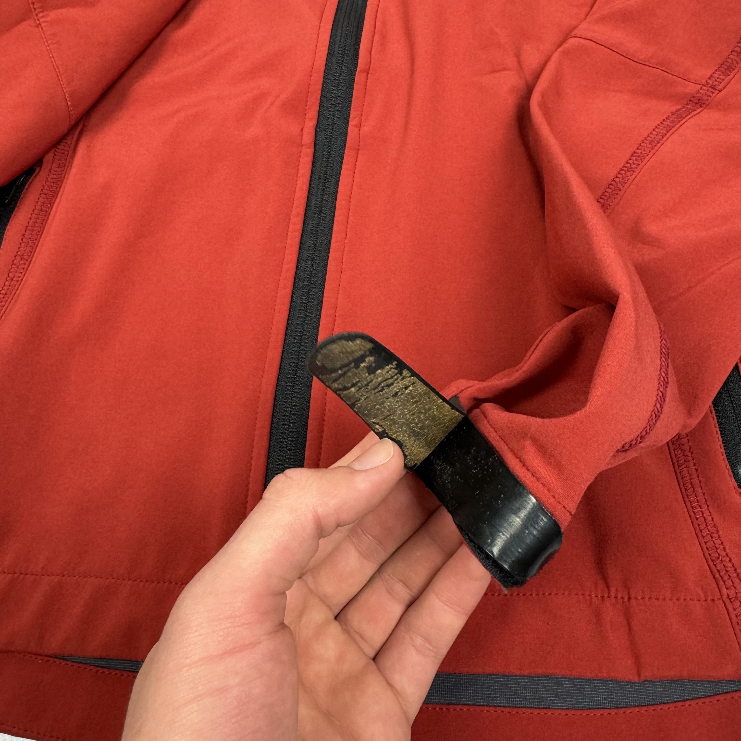 Fjallraven Fjällräven Women's Red Softshell Gorpcore Full Zip Jacket XS Size XS / US 0-2 / IT 36-38 - 7 Thumbnail