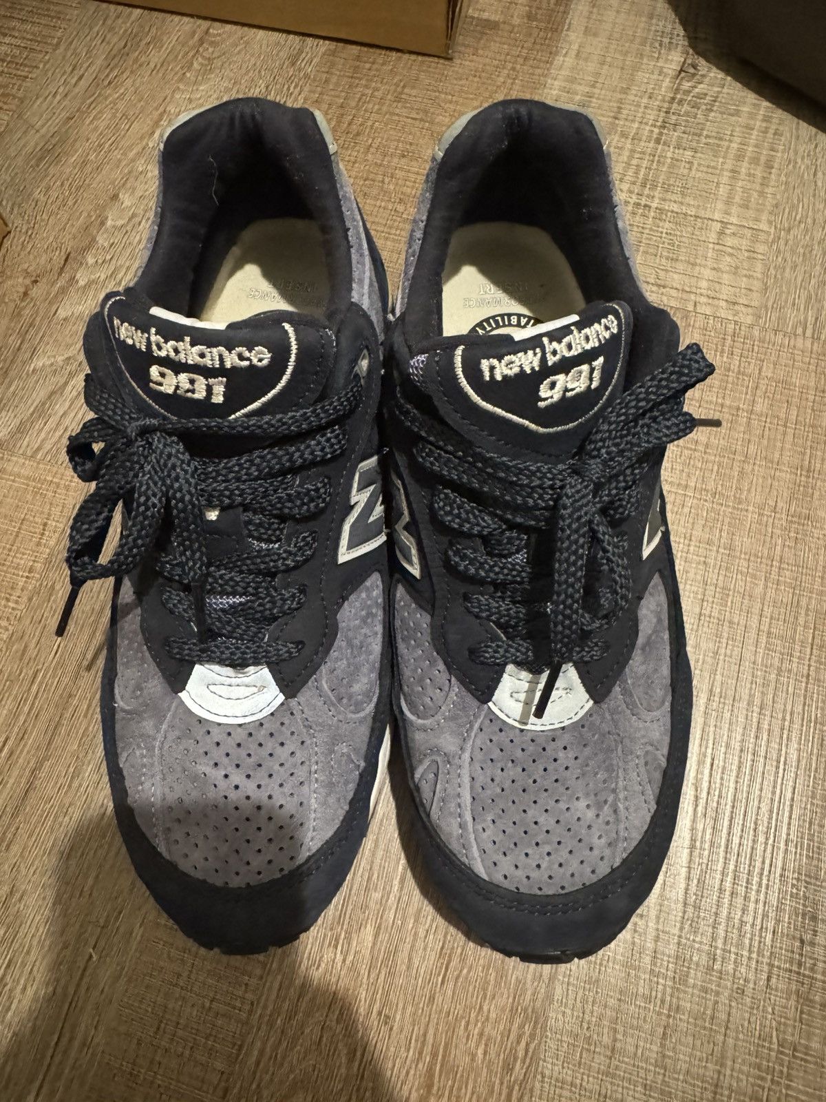 New Balance New Balance M991NVB make in UK Size US 7.5 / EU 40-41 - 1 Thumbnail