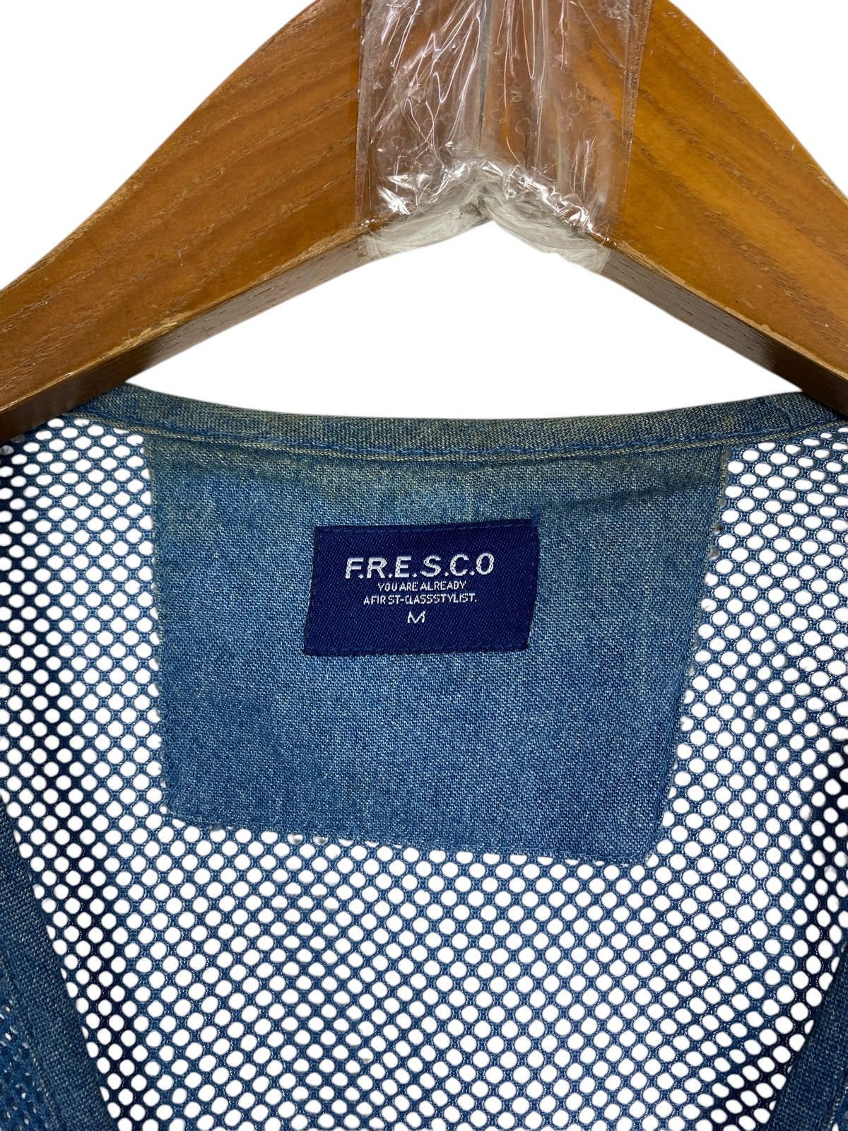 Japanese Brand Rare‼️ Fresco Fishing vest with Mesh Size US S / EU 44-46 / 1 - 5 Thumbnail