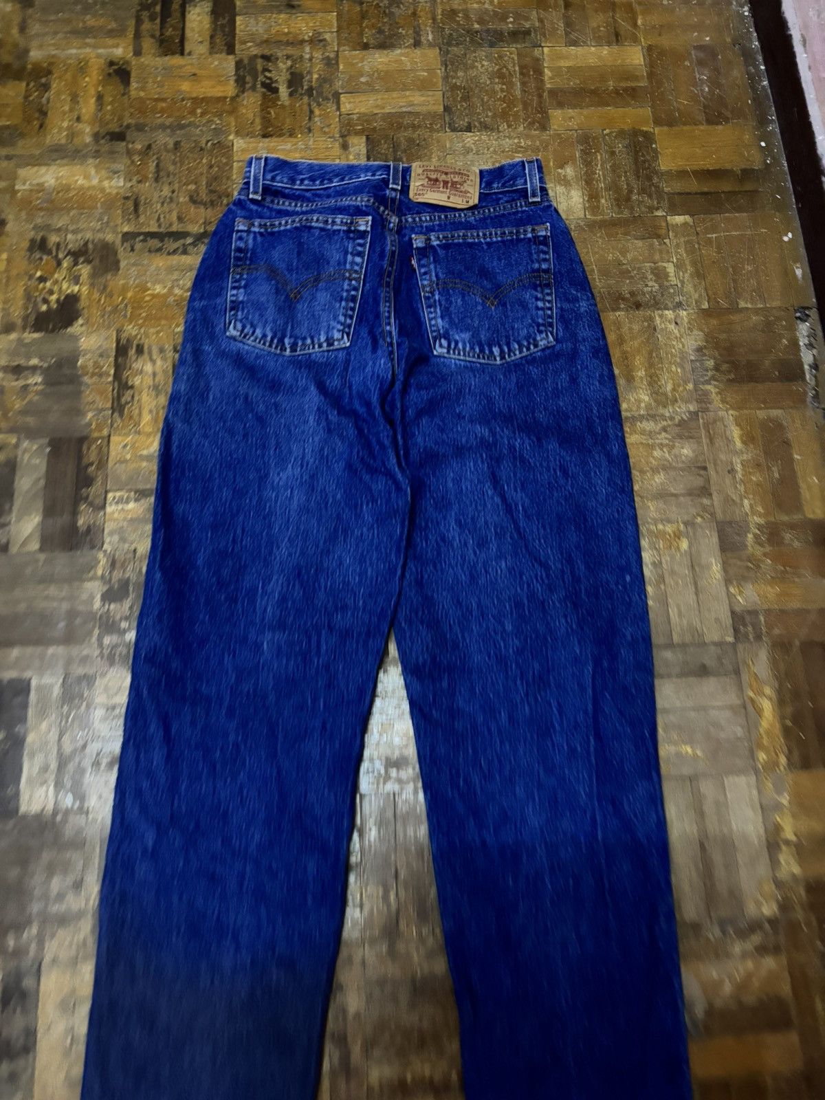 Jean × Levi's × Vintage Vintage Levis 560 Loose Fit Straight Leg (Size 28) Size US 28 / EU 44 - 4 Thumbnail