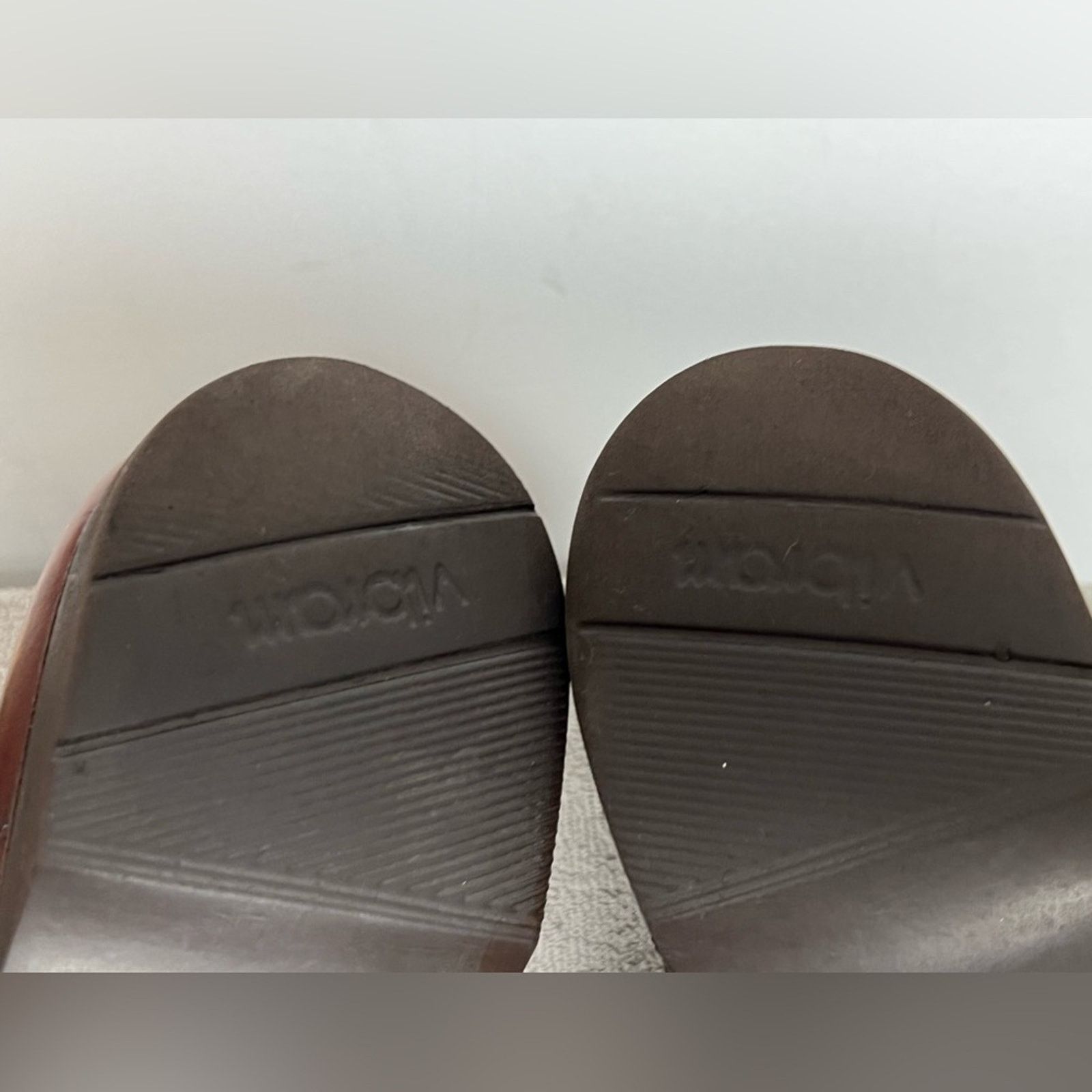 Footjoy Footjoy 10D Classic Dry Golf Shoes 55728 Made In USA VIBRAM Size US 10 / EU 43 - 8 Thumbnail