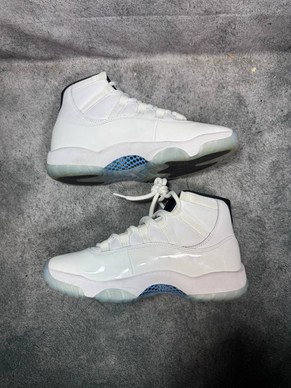 Jordan Brand Size 8 | Jordan 11 Legend Blue No Box | Pre-Owned Size US 8 / EU 41 - 7 Thumbnail