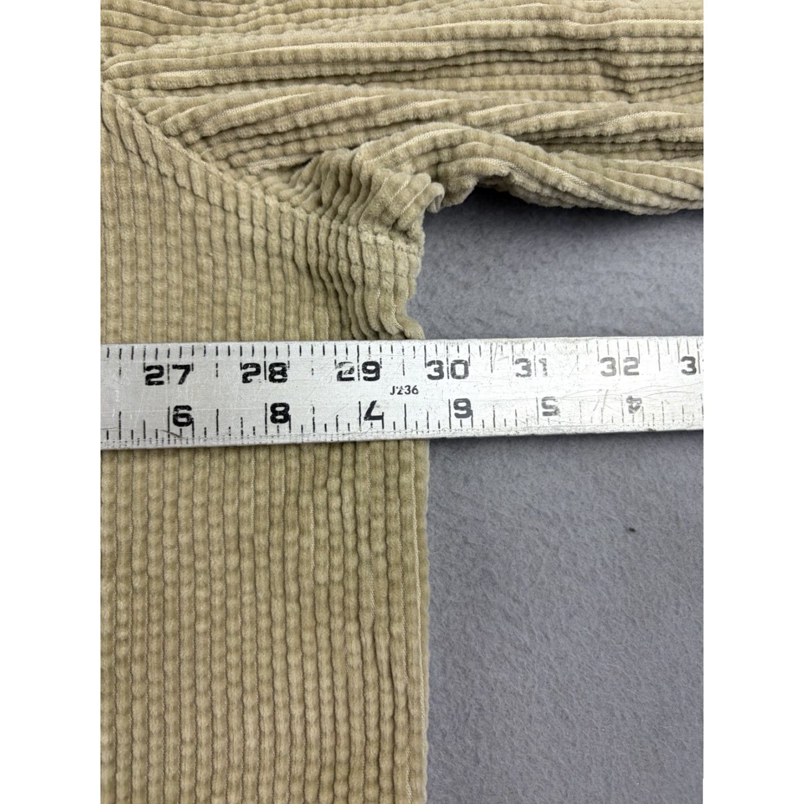 Vintage LL Bean Shirt Women’s 3XL Brown Corduroy Button-Up Outdoors Hiking Cotton Long Sleeve Collared Button Solid Vintage No Size XXL / US 16-18 / IT 52-54 - 6 Thumbnail