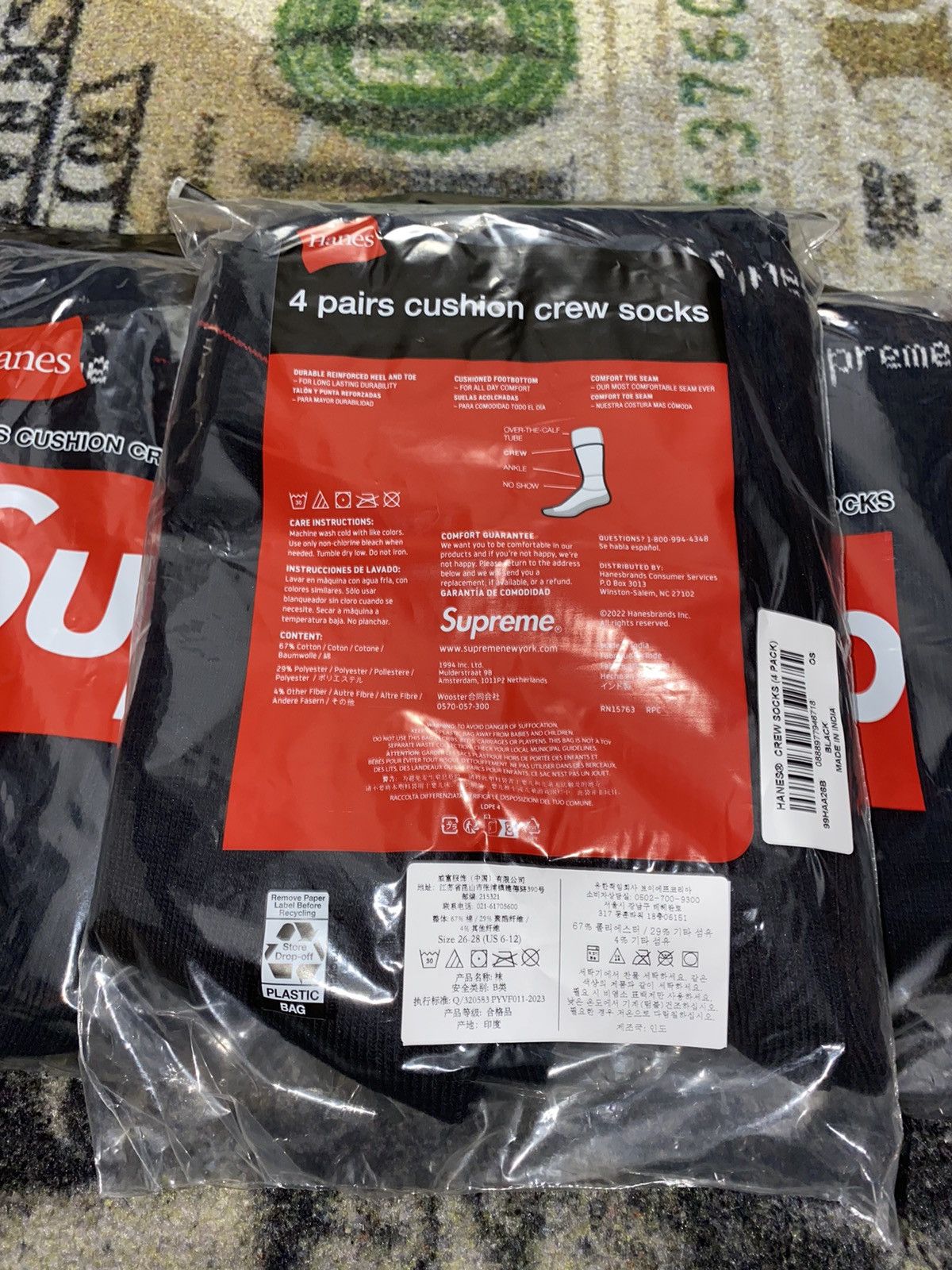 Hanes × Supreme Supreme Hanes Crew Socks (3 Pack) Black Size ONE SIZE - 2 Thumbnail
