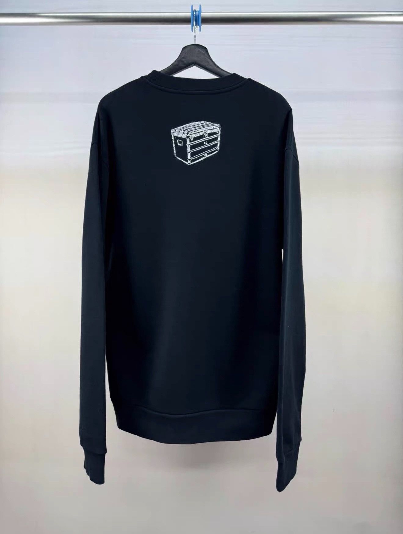 Louis Vuitton Louis Vuitton Tool Hammer Embroidered Sweater Size US M / EU 48-50 / 2 - 2 Thumbnail