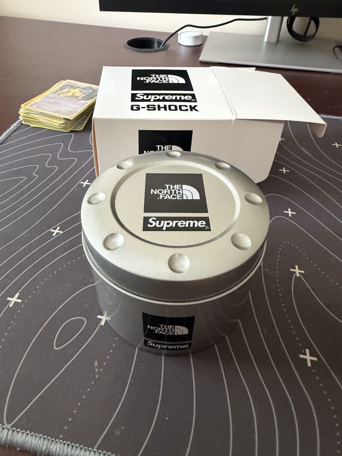 Supreme Supreme North Face G Shock Yellow Brand New Size ONE SIZE - 2 Thumbnail