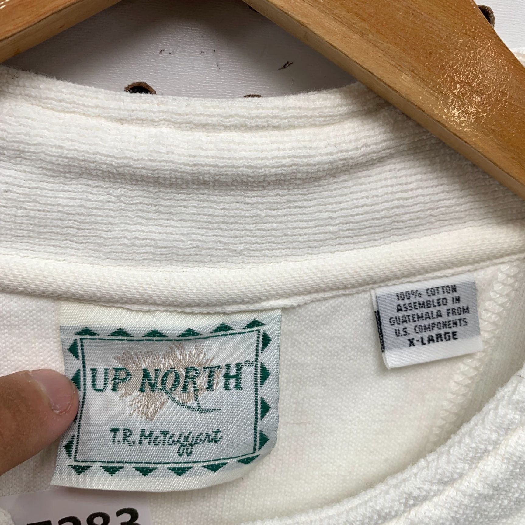 Vintage VINTAGE Up North Sweatshirt Shirt Adult XL White Embroidered 23x29 Pullover Drawstring Men’s Winter Nature Size US XL / EU 56 / 4 - 7 Thumbnail