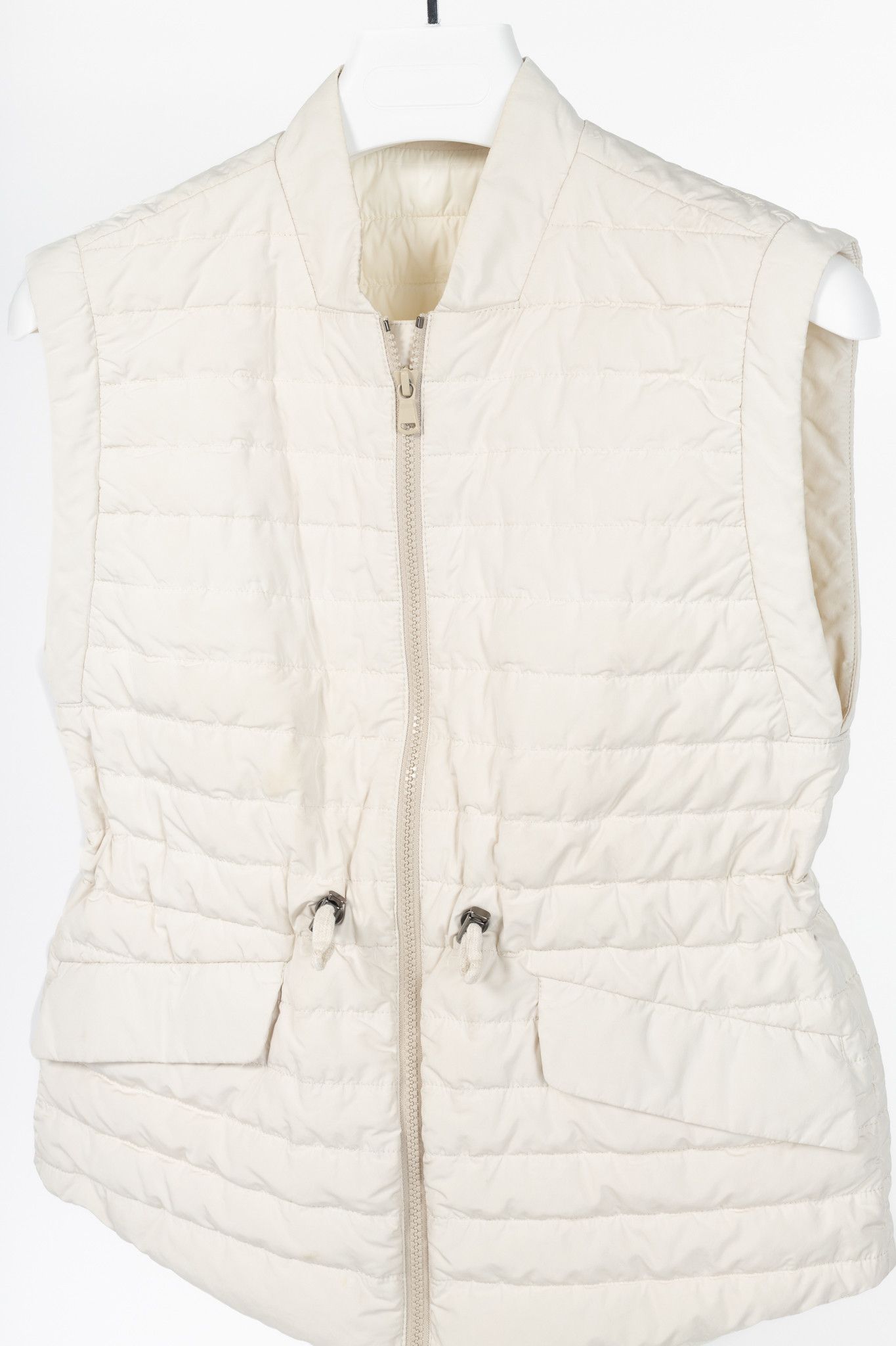 Brunello Cucinelli Brunello Cucinelli SS15 Ecru Taffeta Quilted Down Vest Size S / US 4 / IT 40 - 3 Thumbnail