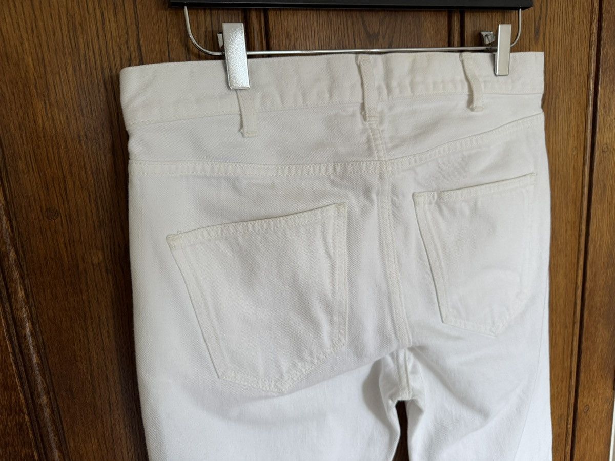 Celine Celine white jeans mid wasit slim leg 30 Hedi Slimane grail Size US 30 / EU 46 - 20 Thumbnail