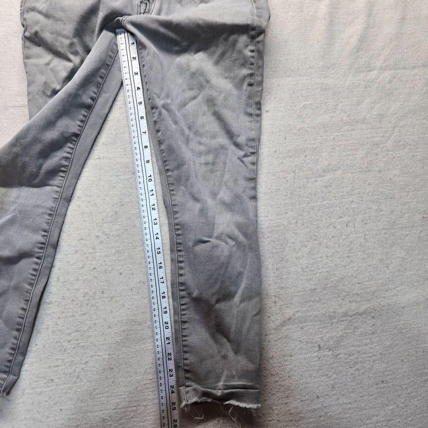 Gap Gap Slim Fit Straight Gray Denim Jeans Pants Women's Size 12 Size 34" / US 12 / IT 48 - 6 Thumbnail